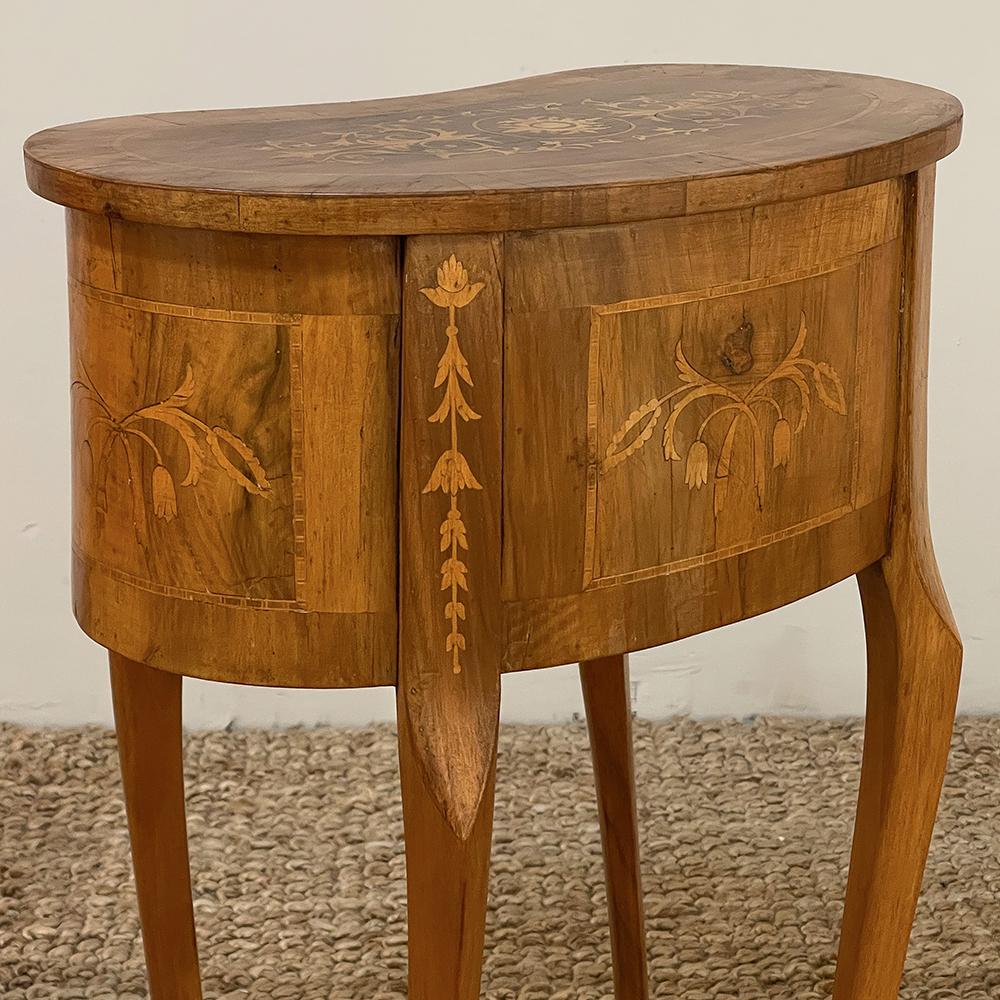 Pair Antique Italian Walnut Inlaid Kidney-Shaped End Tables, Nightstands 2