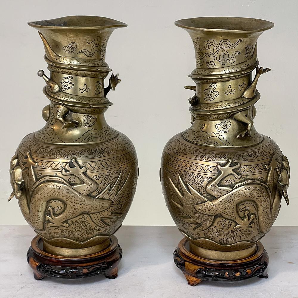 20th Century Pair Antique Japanese Bronze Vases on Wood Stands For Sale