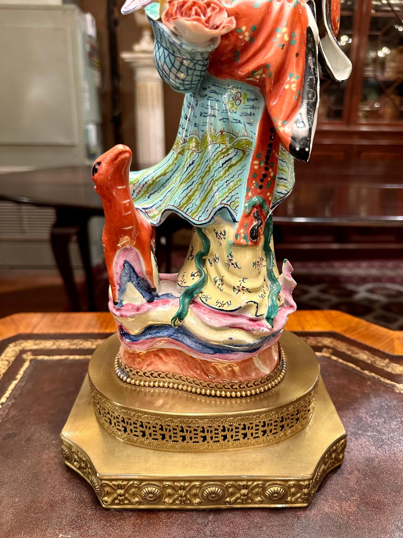 Pair Antique Late 19th Century Chinese Porcelain Figural Lamps For Sale 4