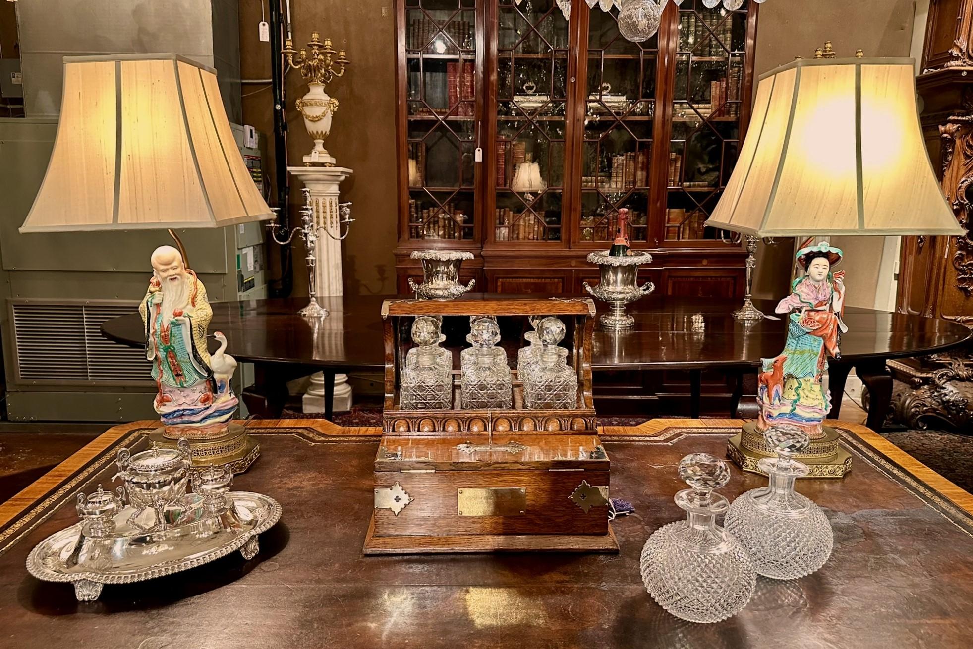 Pair Antique Late 19th Century Chinese Porcelain Figural Lamps For Sale 5