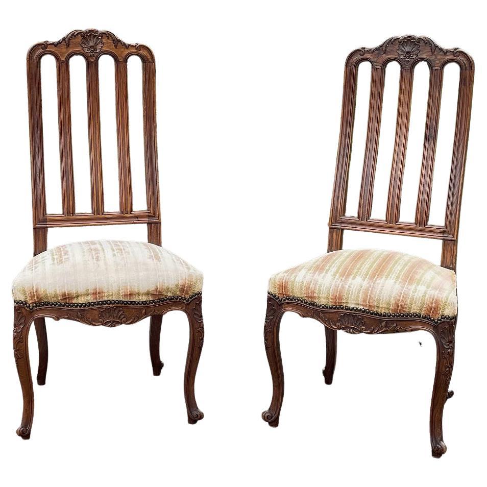 Paire de chaises d'appoint anciennes Louis XIV en ligoise