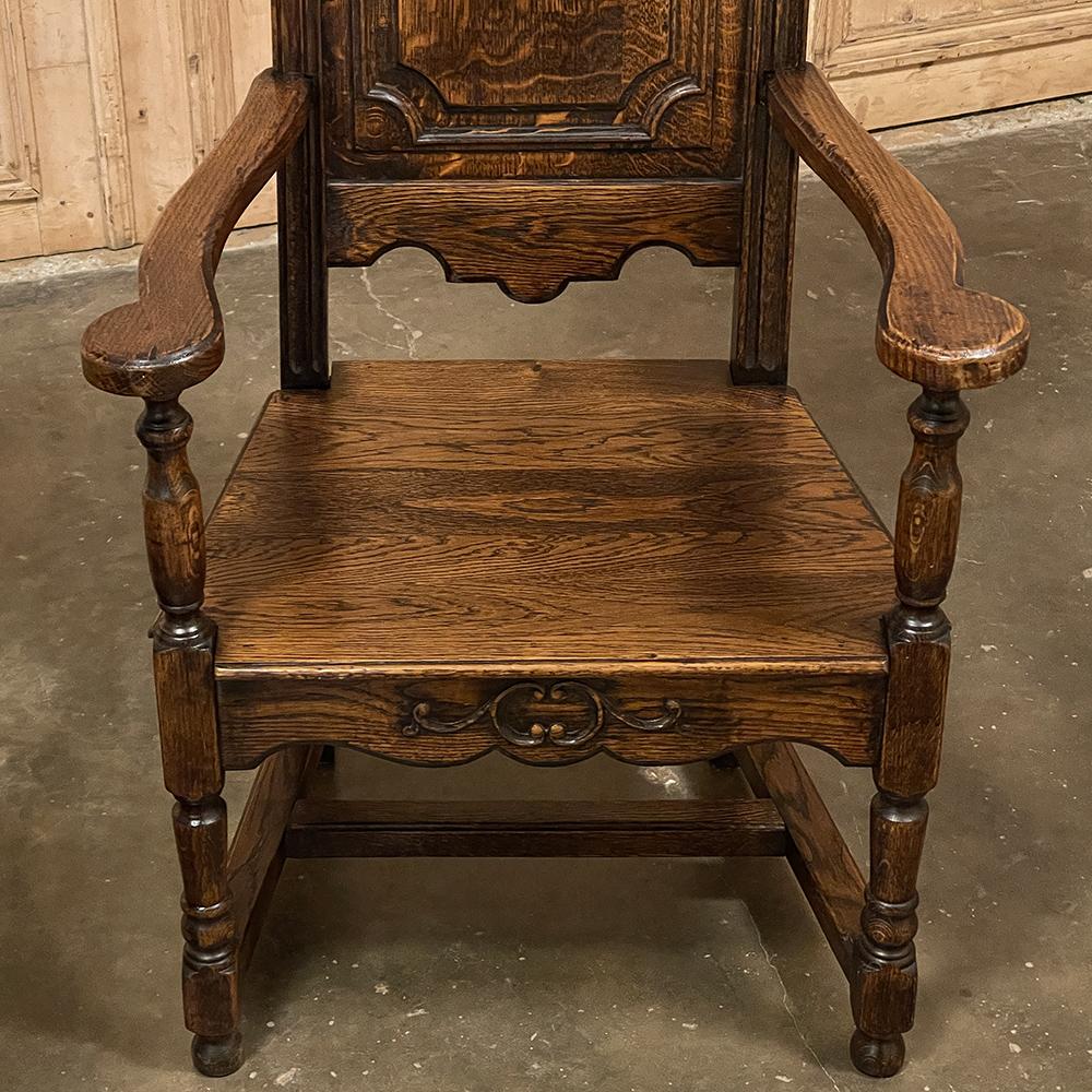 Paar antike Liegoise-Sessel aus massiver Eiche, Louis XIV.-Stil im Angebot 3