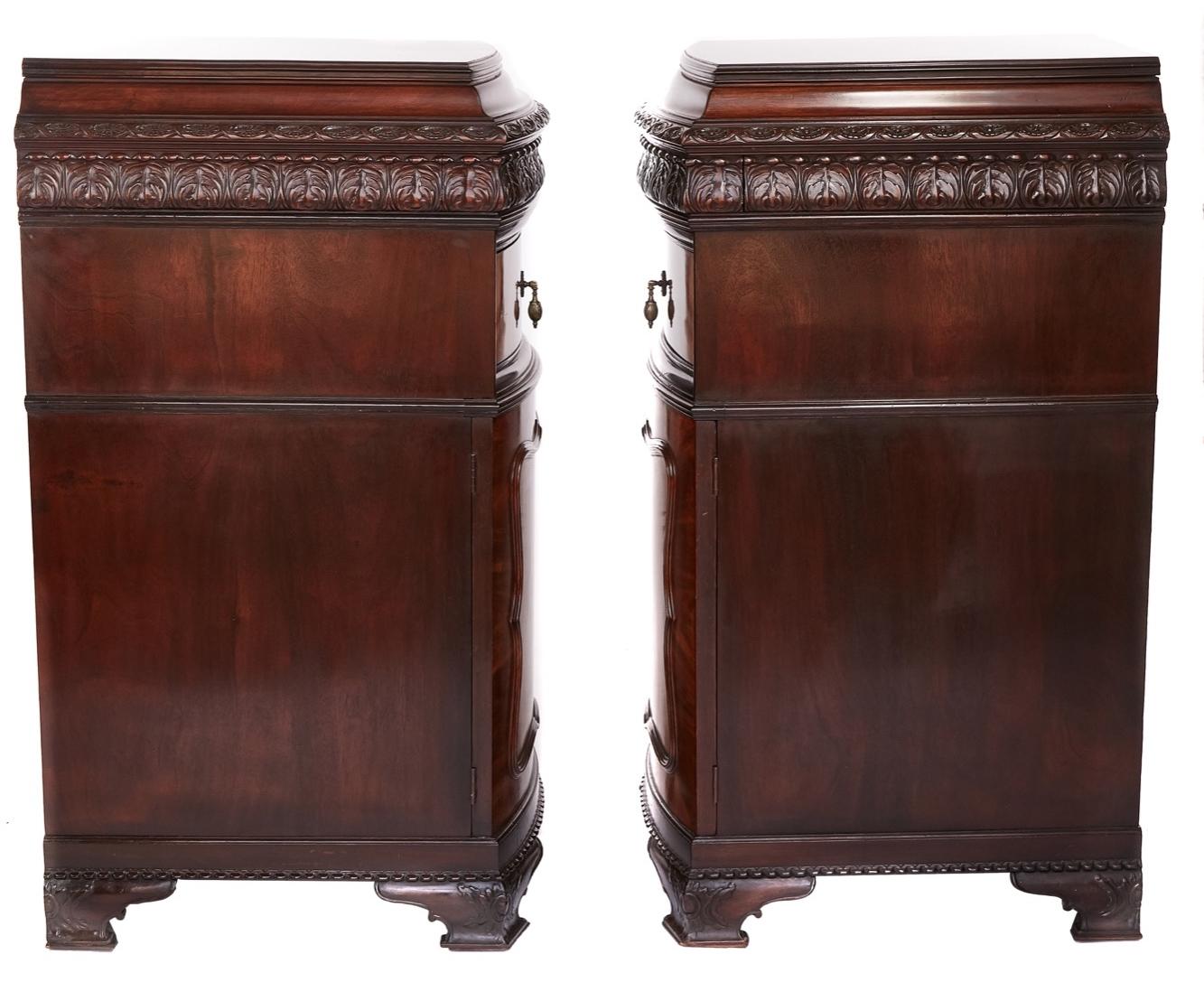 Pair Antique Mahogany carved Pedestal Cupboards In Good Condition For Sale In Dereham, GB