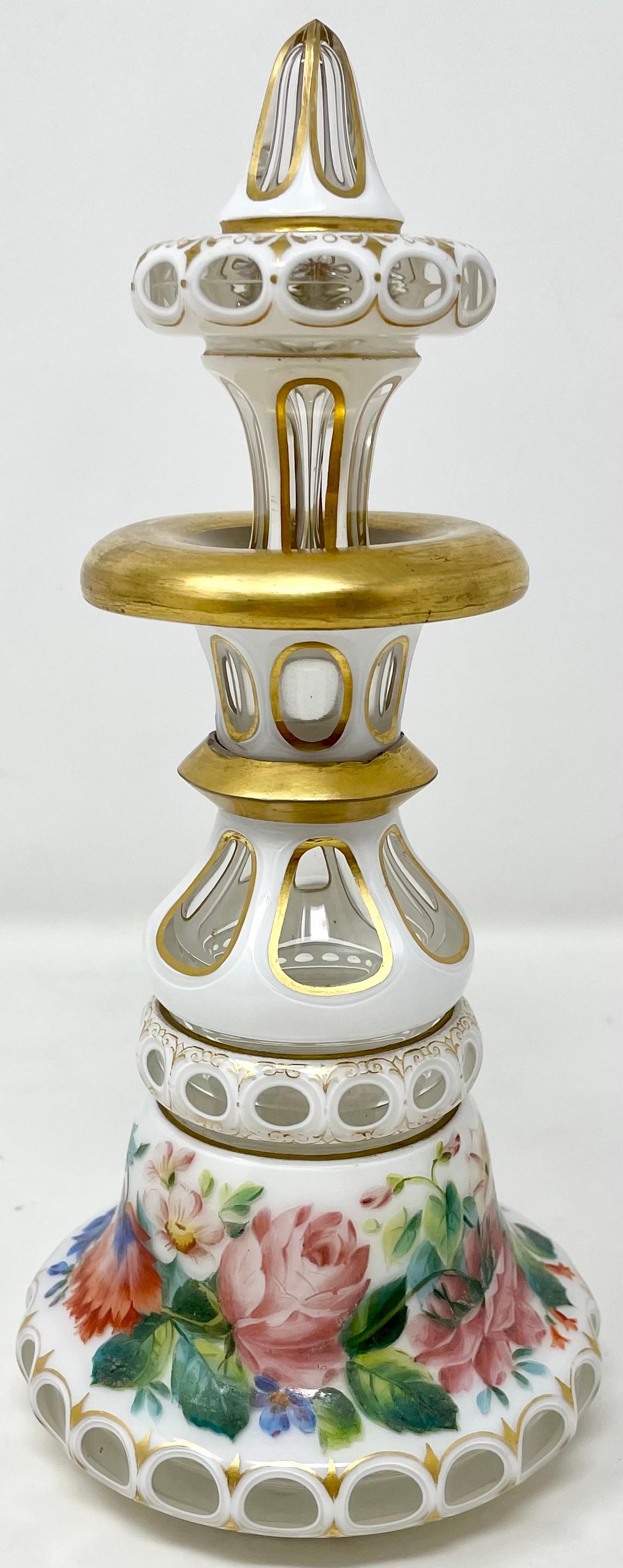 XIXe siècle Paire de parfums anciens en opaline, vers 1860-1870 en vente