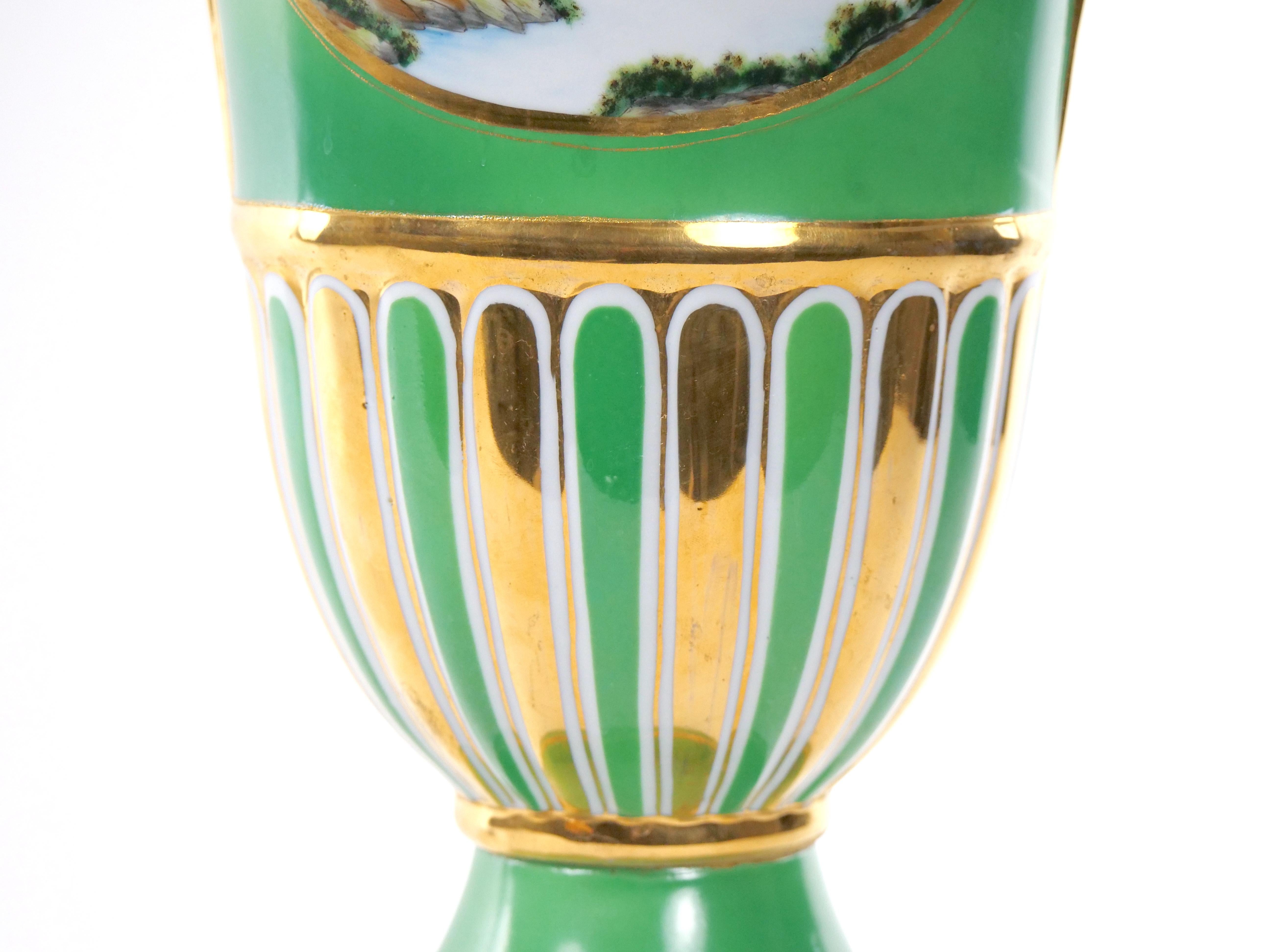 Pair Early 20th Century Paris Porcelain Parcel Gilt / Hand Painted Vases For Sale 4