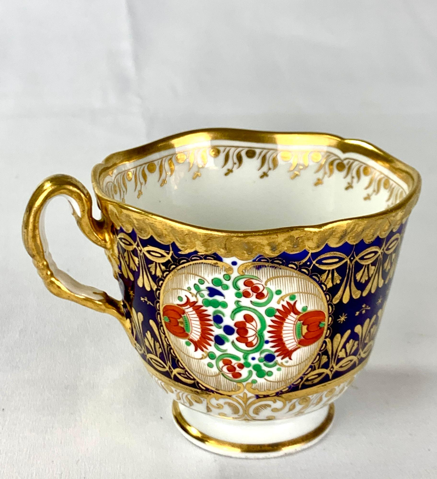 Pair Antique Porcelain Cups and Saucers by FBB Worcester Hand Painted Circa 1820 For Sale 6