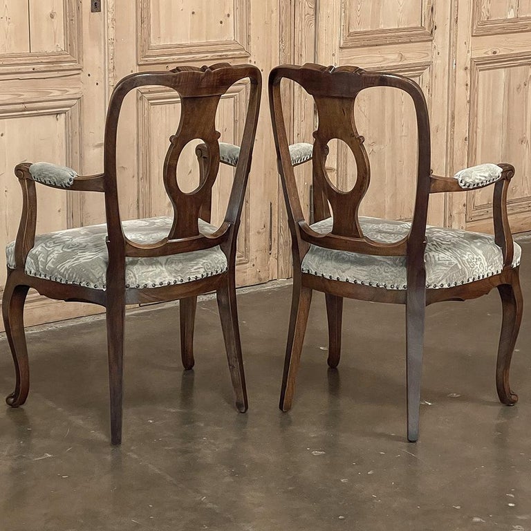 Pair Antique Queen Anne Armchairs For Sale at 1stDibs