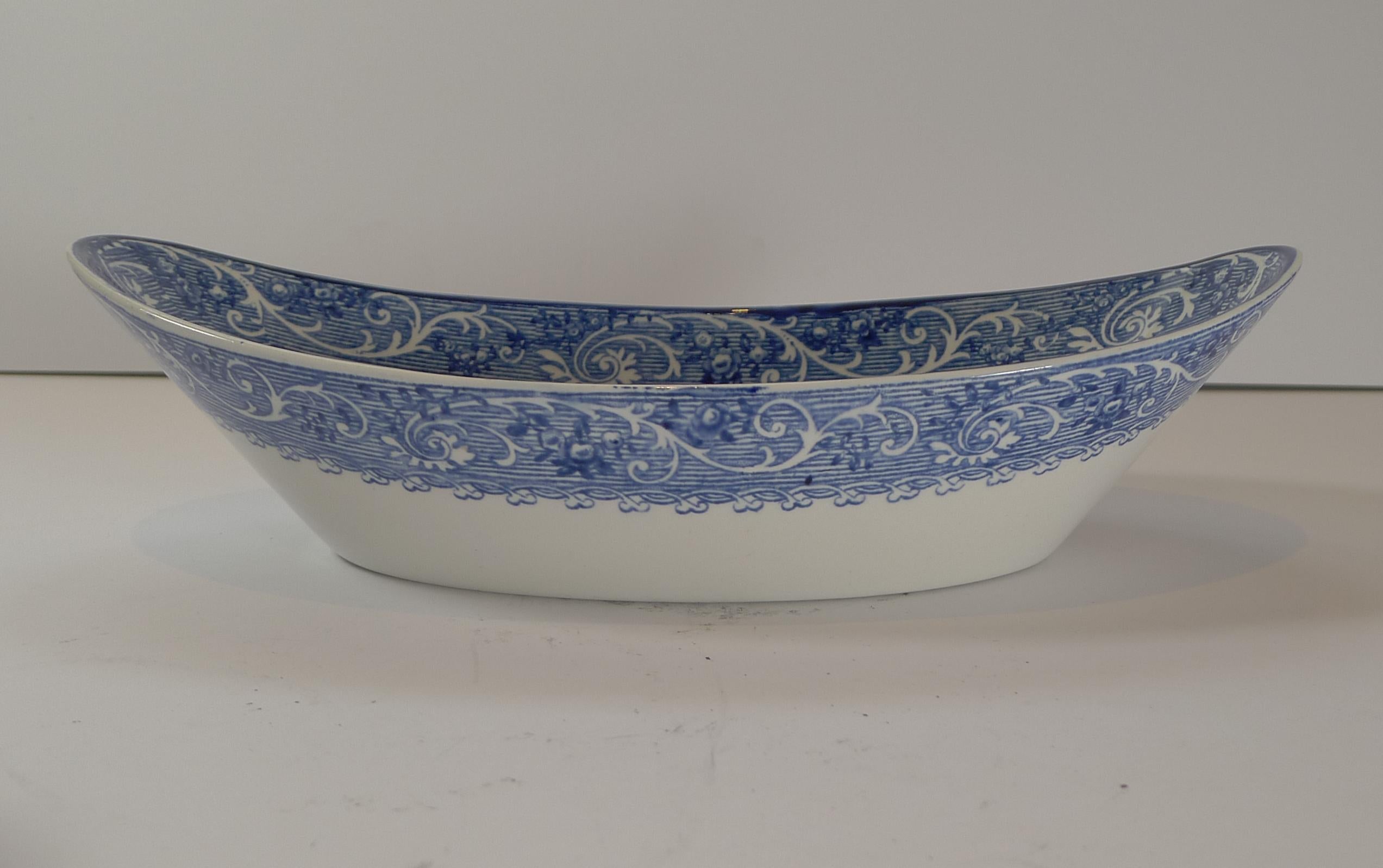 Pair Antique Ridgway Blue & White Bowls, Venice, c. 1920 In Good Condition In Bath, GB