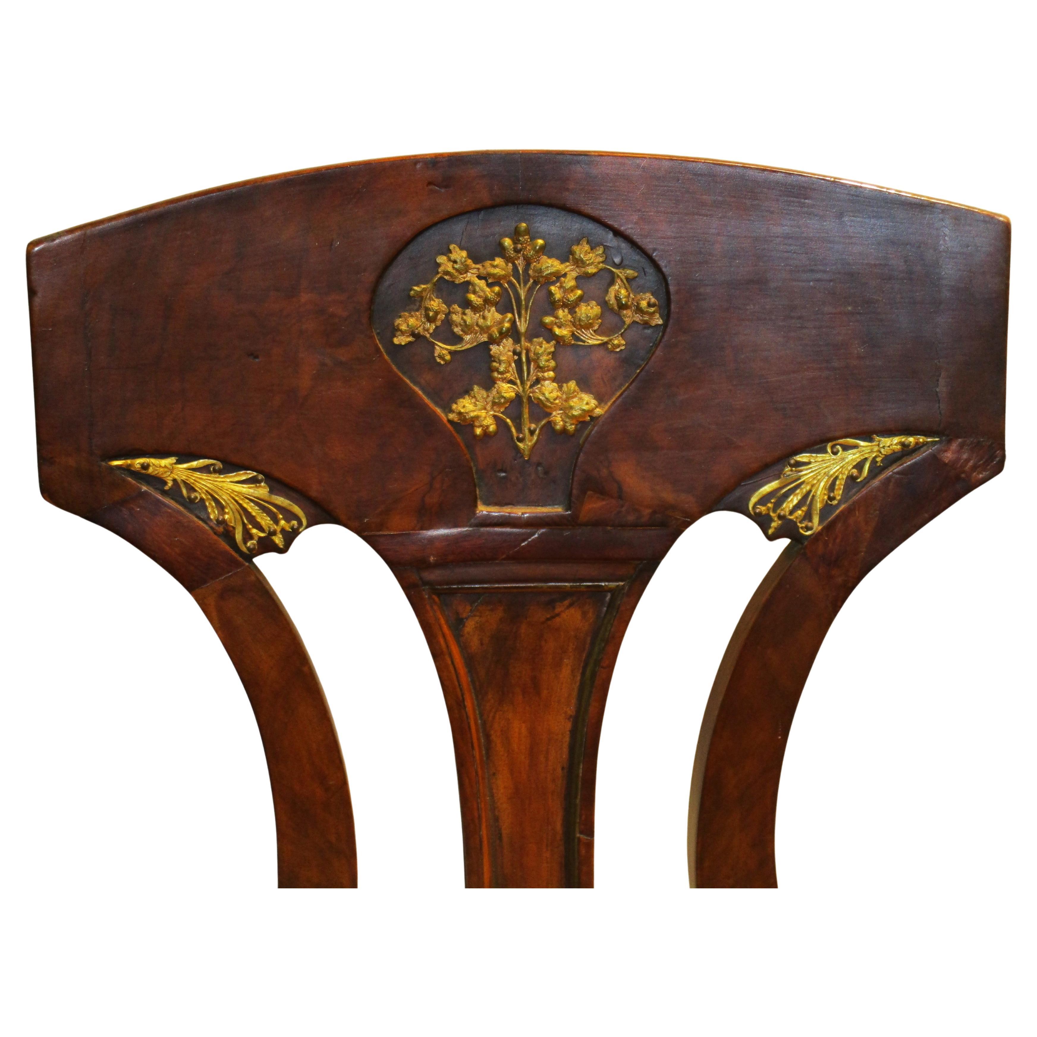 Coppia di poltrone dell'Impero russo con montatura in ormù, circa 1820-1830 In condizioni buone in vendita a Rochester, NY