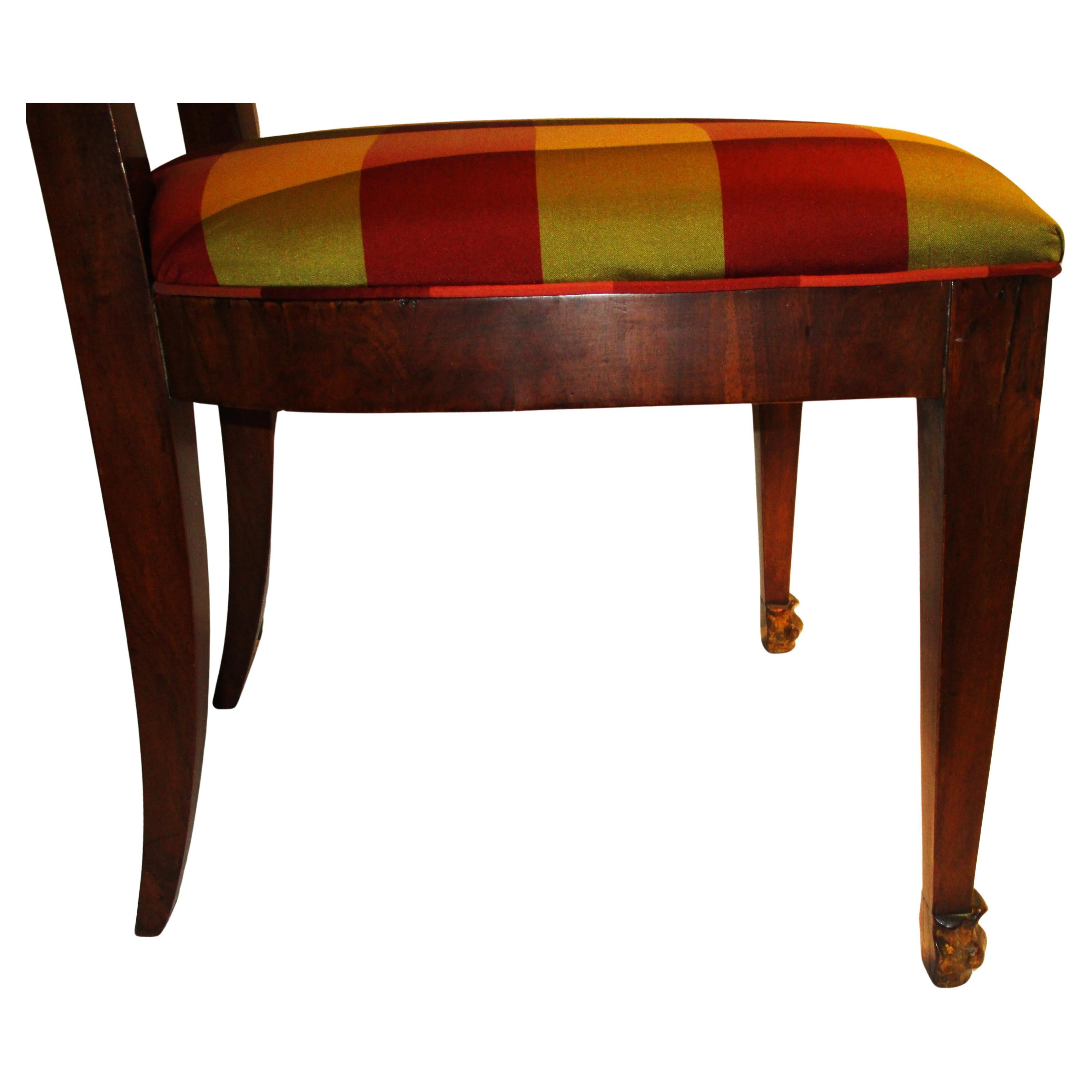 Coppia di poltrone dell'Impero russo con montatura in ormù, circa 1820-1830 in vendita 1