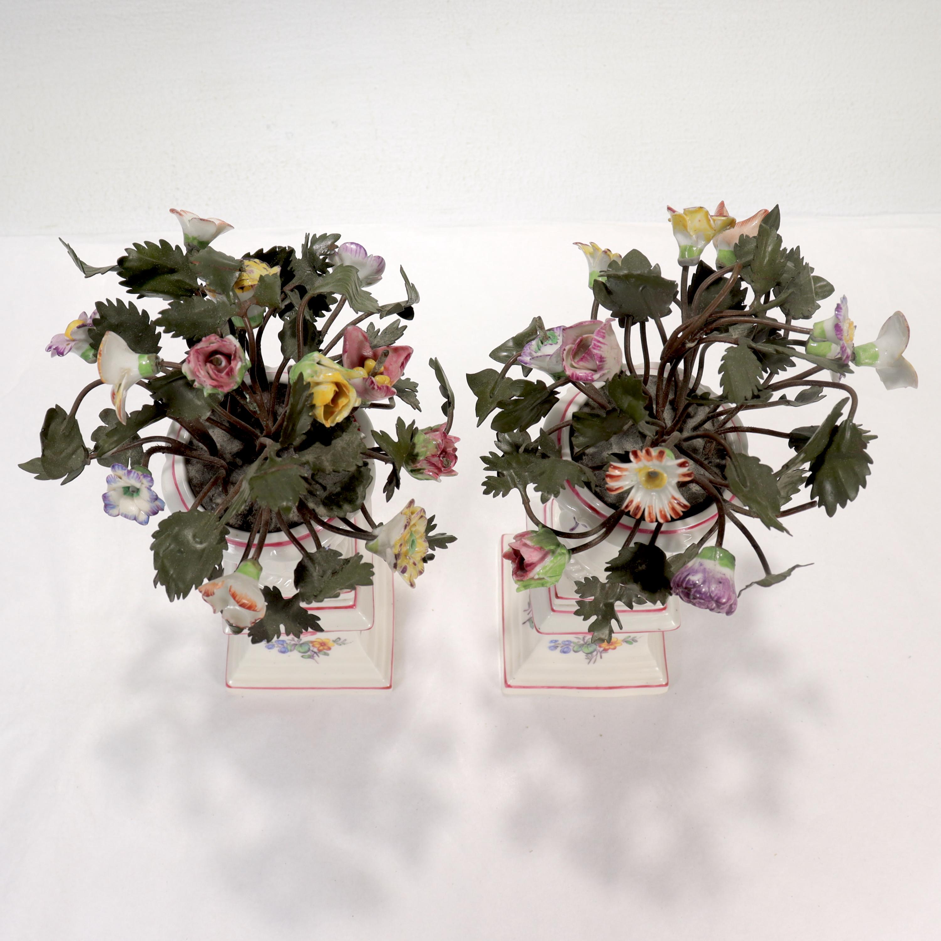 Pair Antique Samson Mennecy Style Tole Peinte & Porcelain Flower Vases/Cachepots For Sale 4