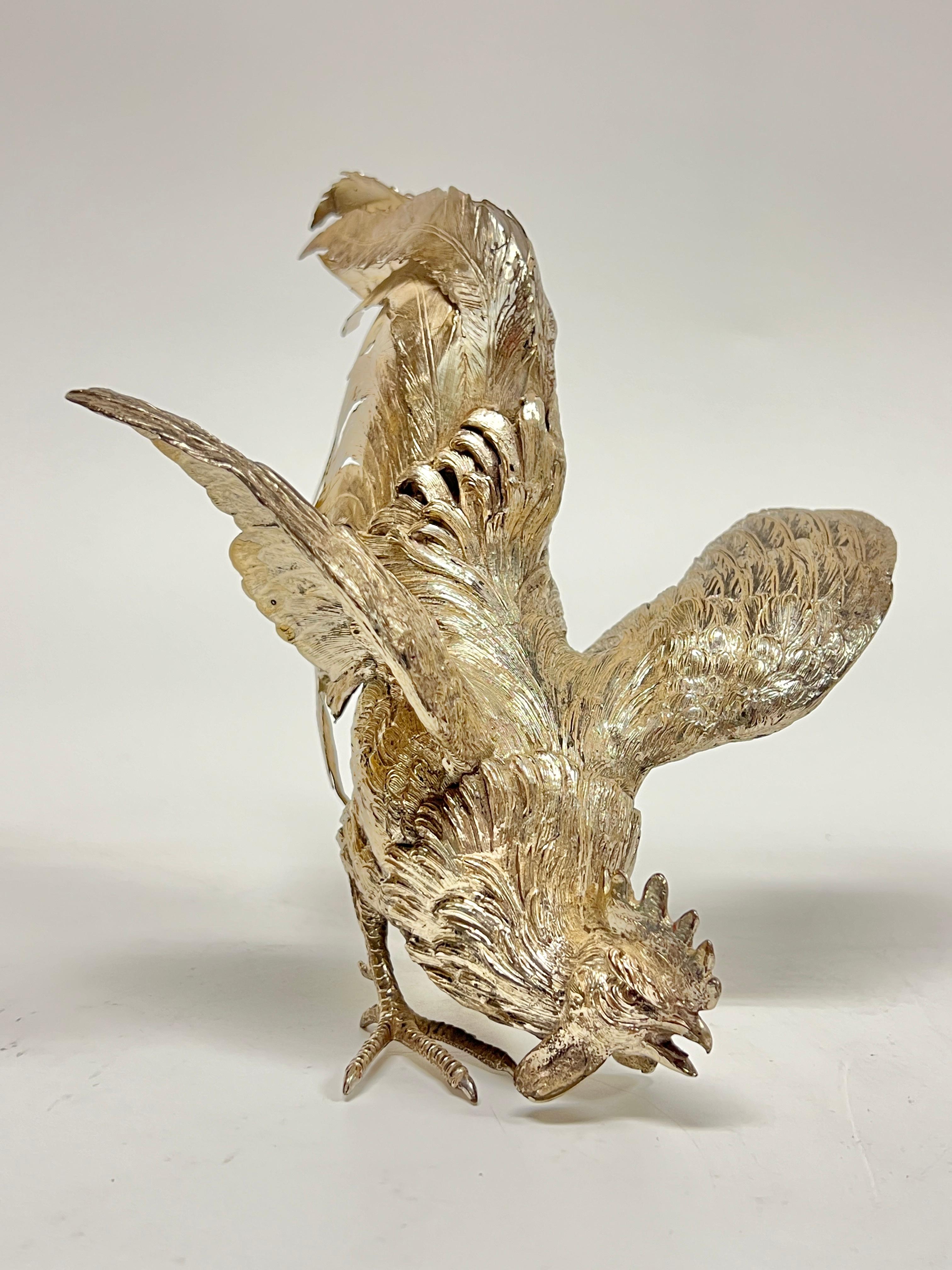 Pareja de Figurillas / Esculturas de Gallo de Plata Antiguas siglo XIX en venta