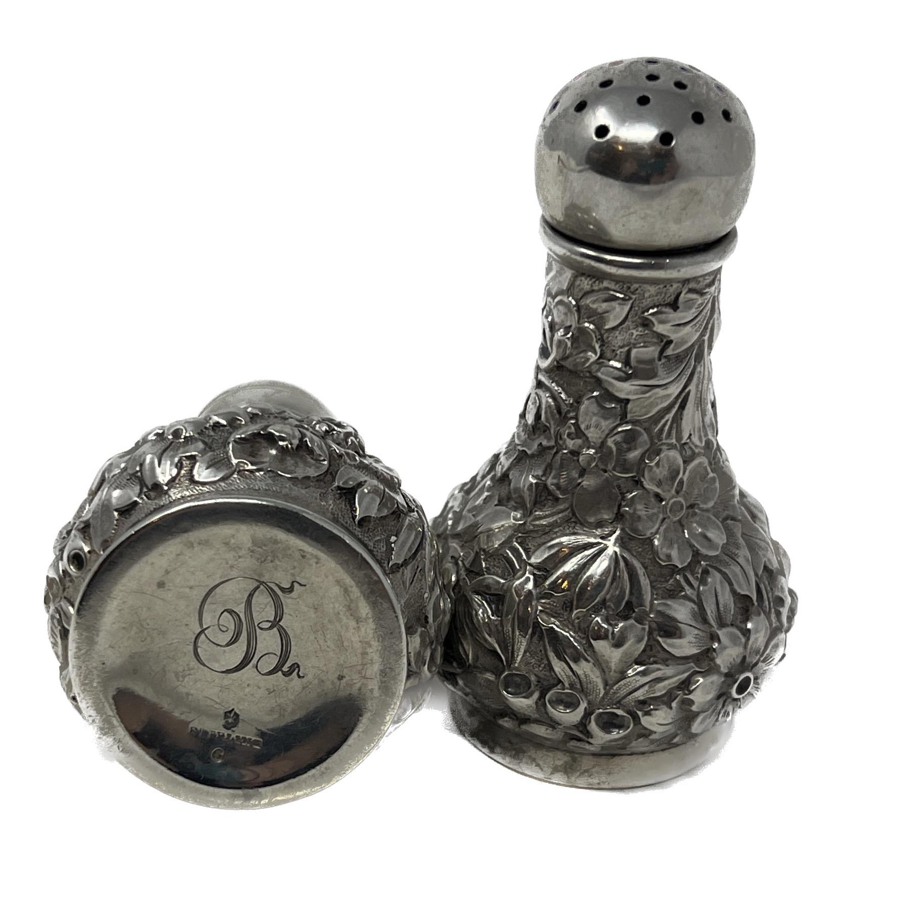 Pair Antique Silver Repousse Salt and Pepper Shakers, Circa 1880's. In Good Condition For Sale In New Orleans, LA
