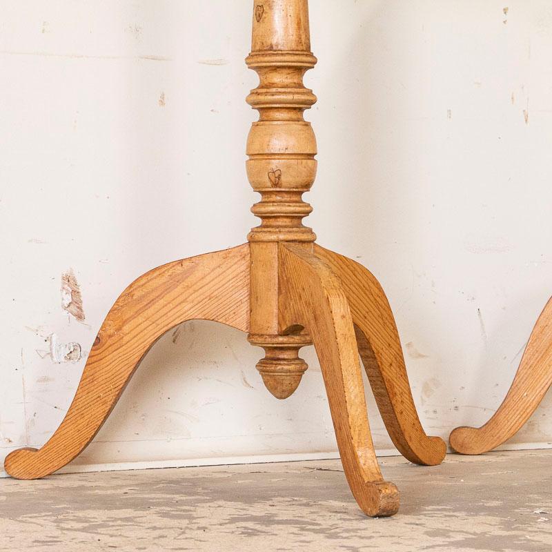 small pedestal side table