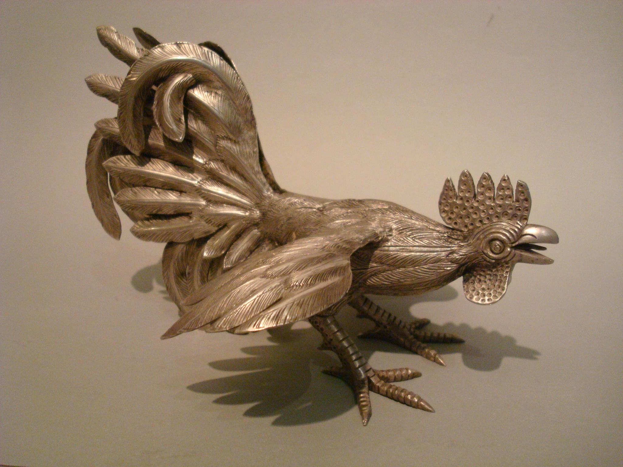 Pair of Antique Solid Silver Cockerels or Roosters in an Attitude of Fighting For Sale 1