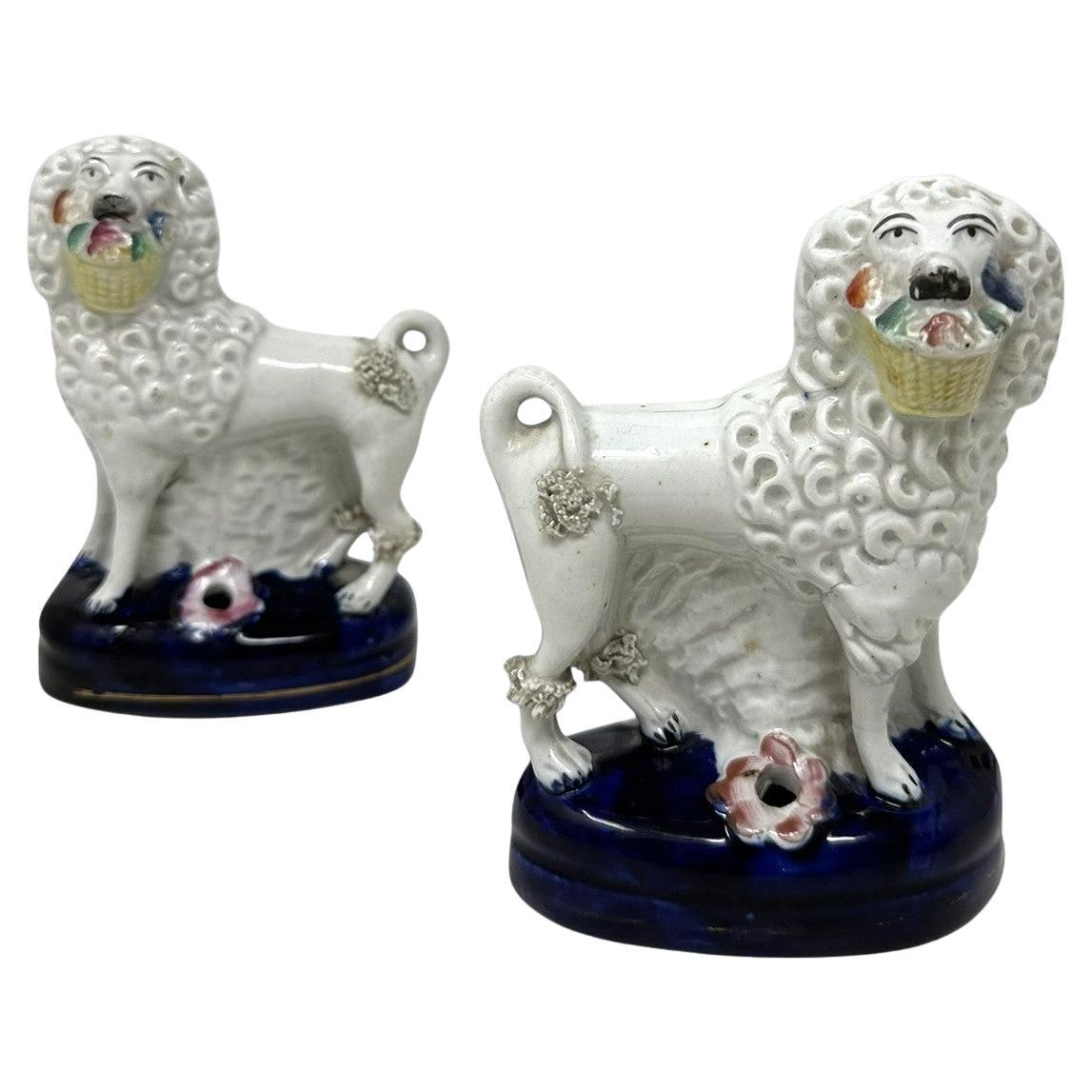 Paar antike Staffordshire Porzellan Pudel Hunde Federkielhalter 19. im Angebot