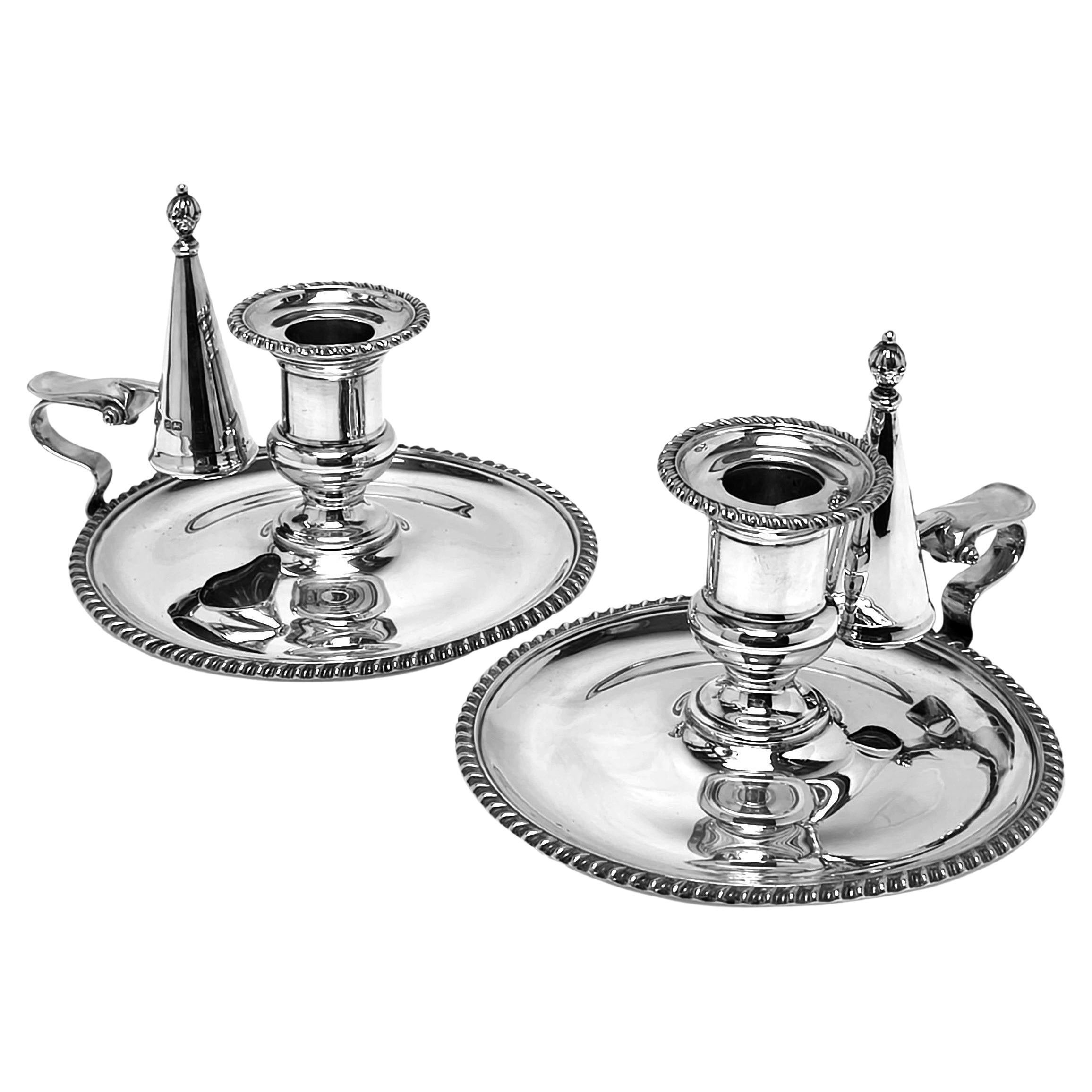 Paire de bougeoirs en argent antique A Silver Candlesticks 1903 en vente