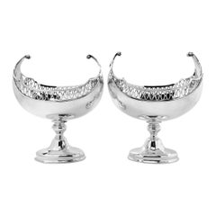 Pair of Antique Sterling Silver Dishes / Comports, 1913