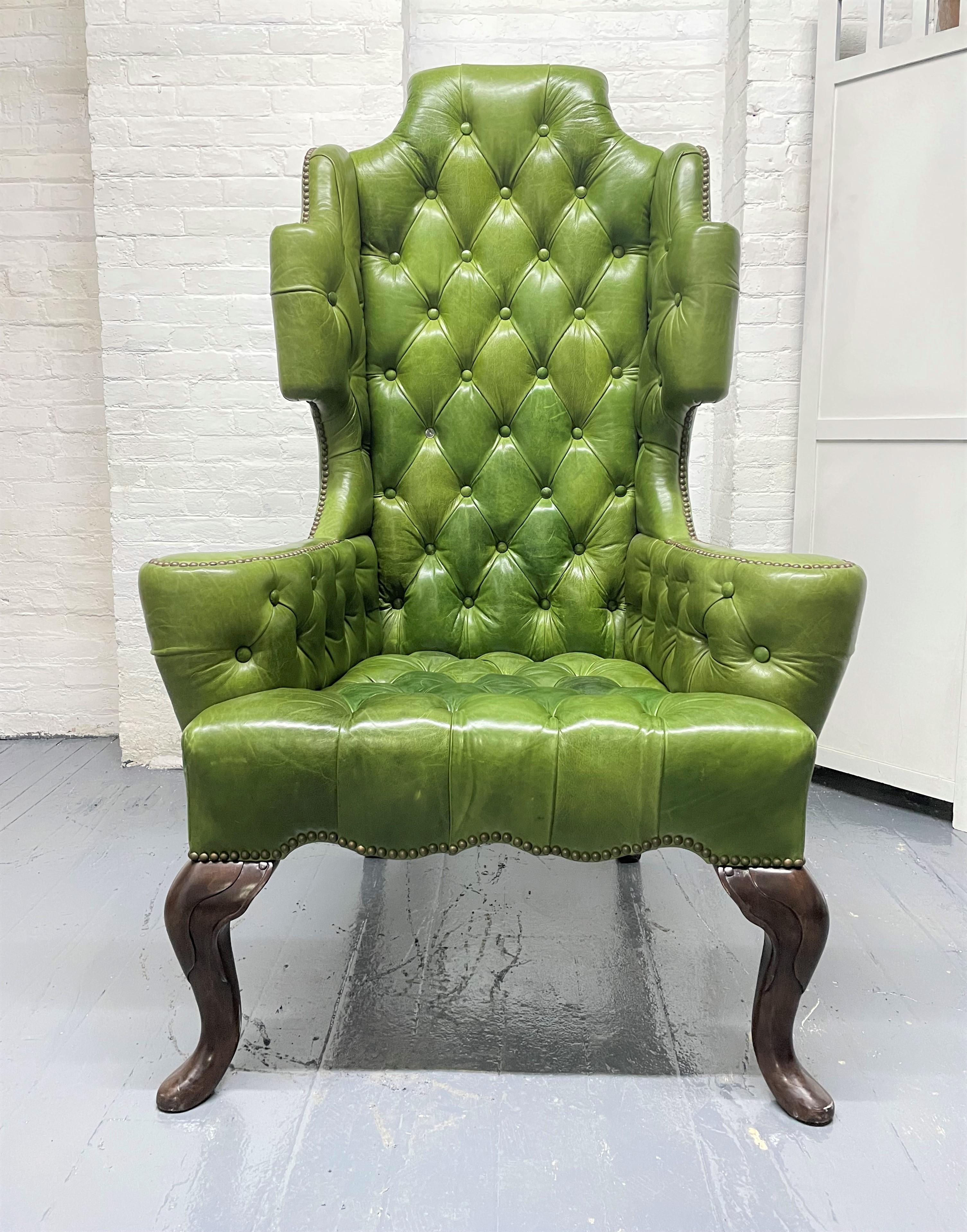 Pair Antique Style Tufted Leather Wingback Chairs In Good Condition For Sale In New York, NY