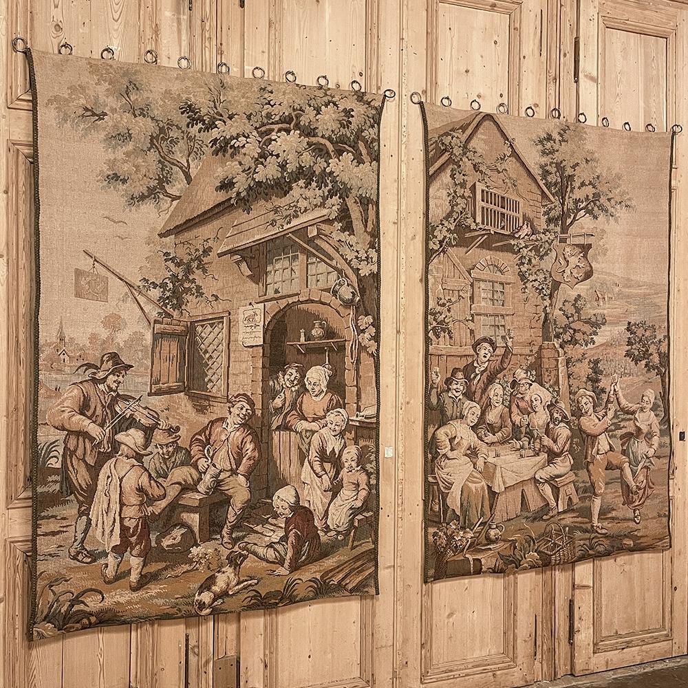 Rustique Paire de tapisseries anciennes d'après David Teniers le Jeune en vente