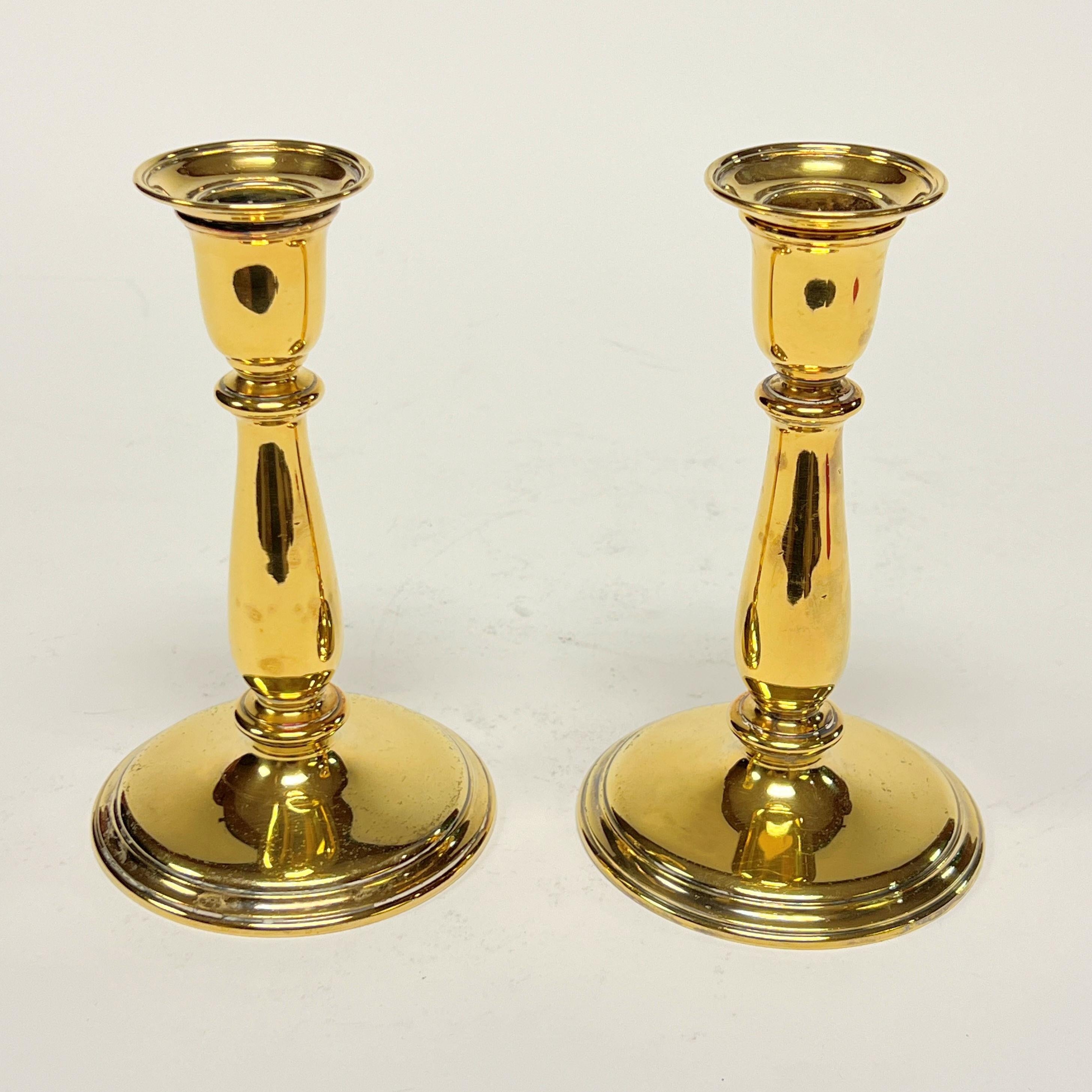 Americano Coppia di antichi candelabri in argento dorato Tiffany and Company in vendita