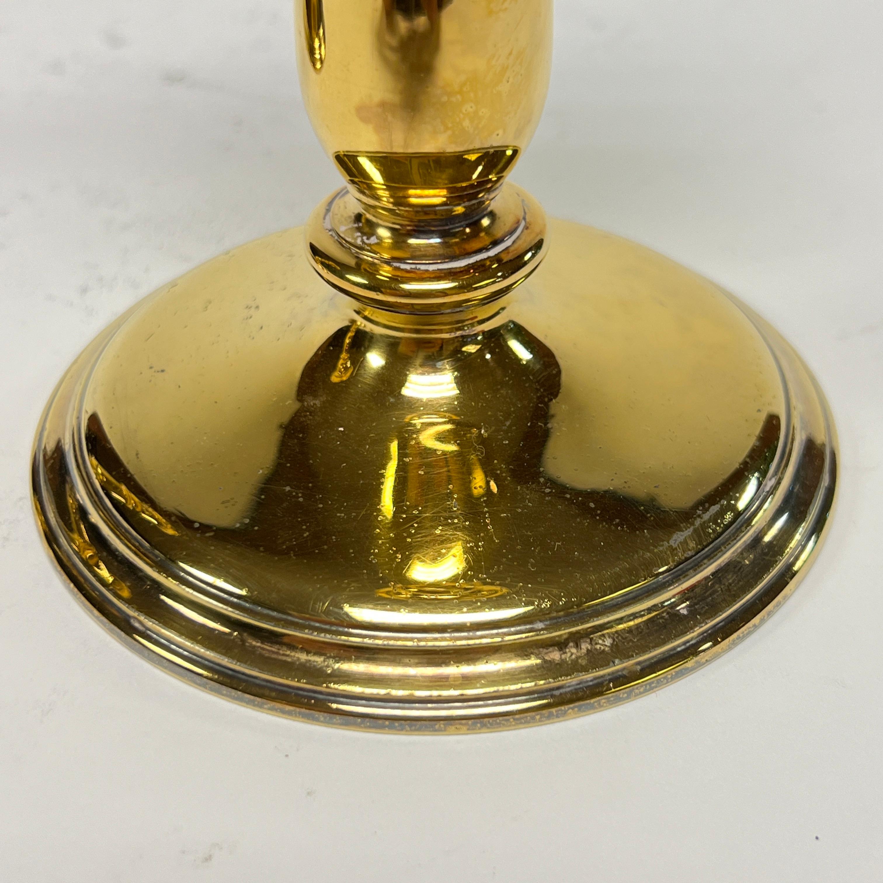 XX secolo Coppia di antichi candelabri in argento dorato Tiffany and Company in vendita