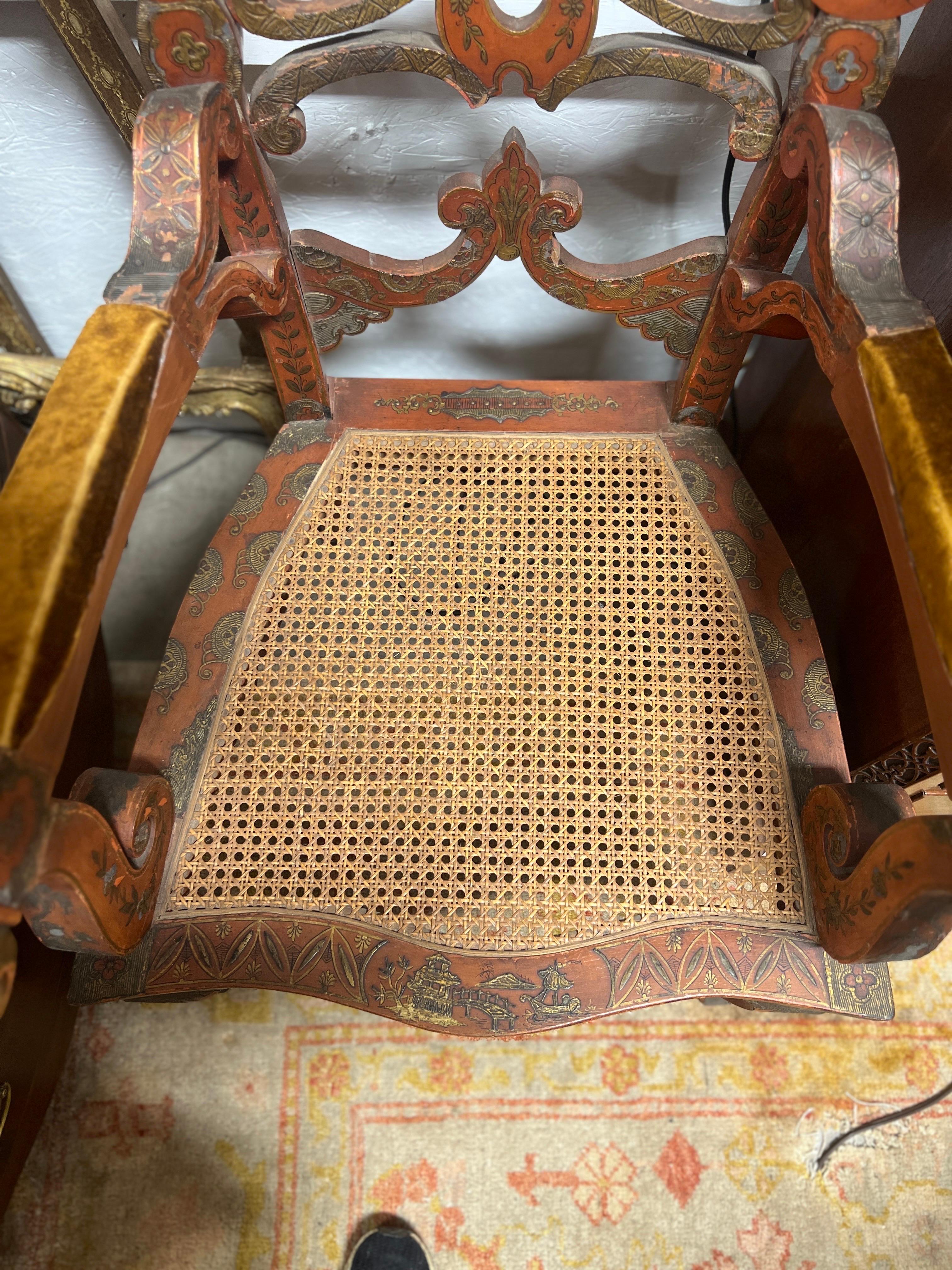 Paar antike venezianische Chinoiserie-Lack-Sessel mit Schilfrohrdekor und Schilfrohrverzierung  im Zustand „Gut“ im Angebot in Atlanta, GA