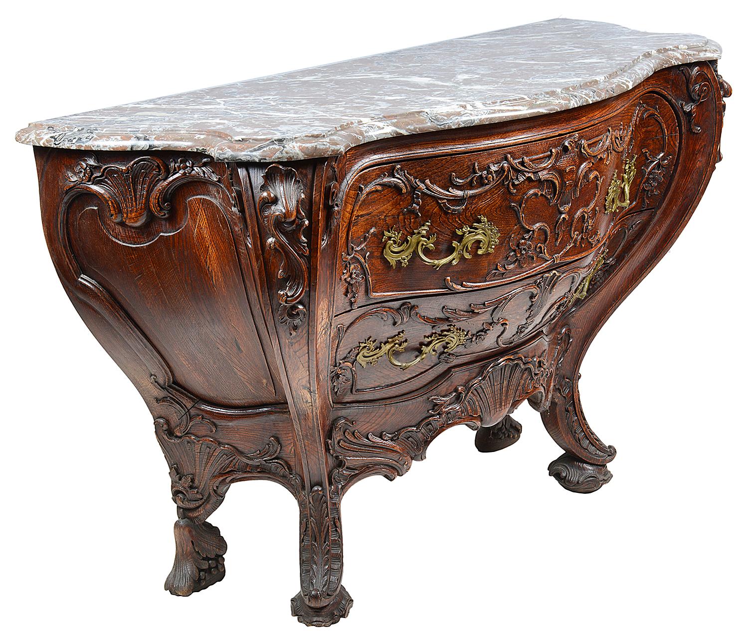 Rococo Pair of 18th Century style Venetian Commodes For Sale