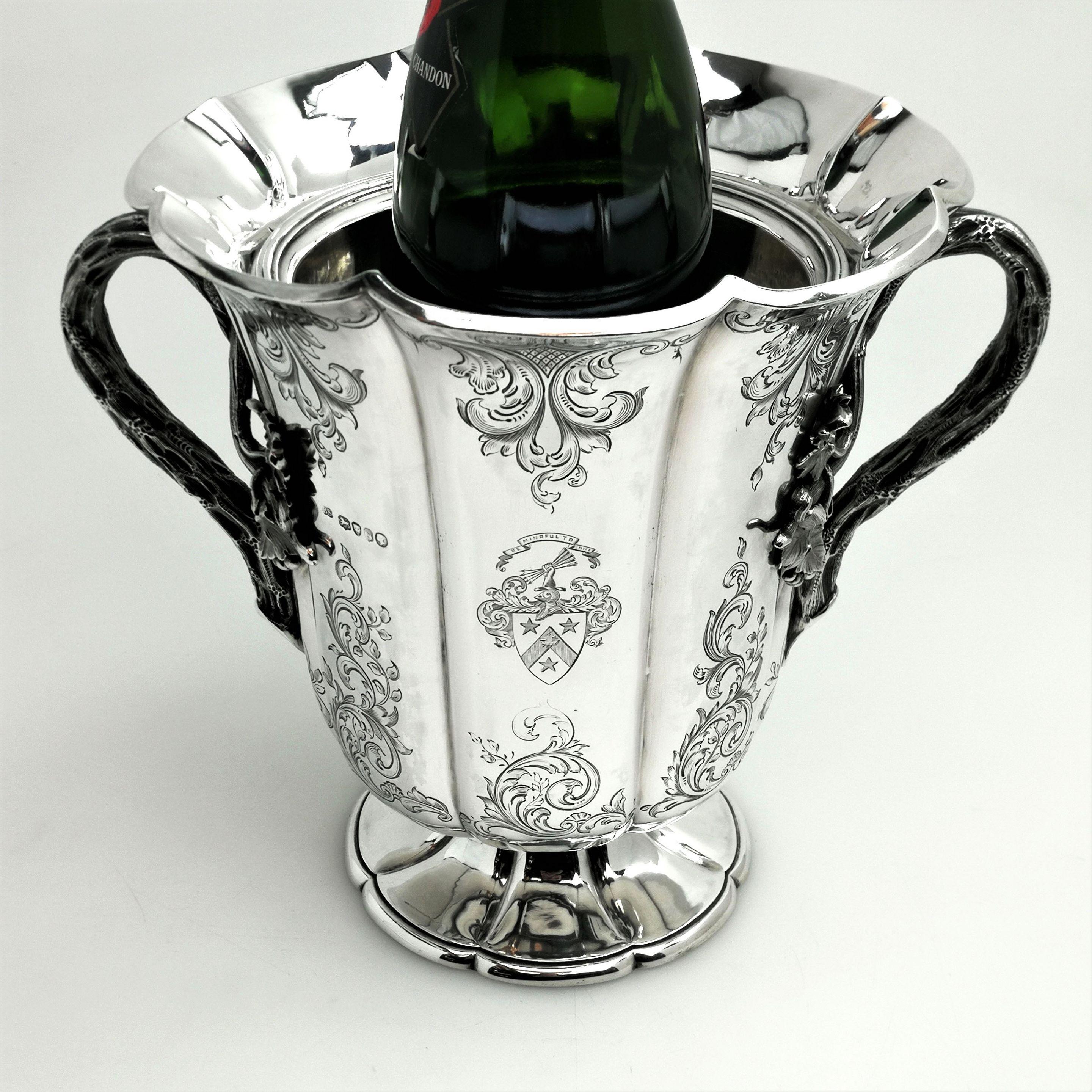 Pair of Antique Victorian Sterling Silver Wine Coolers / Champagne Buckets, 1844 In Good Condition In London, GB