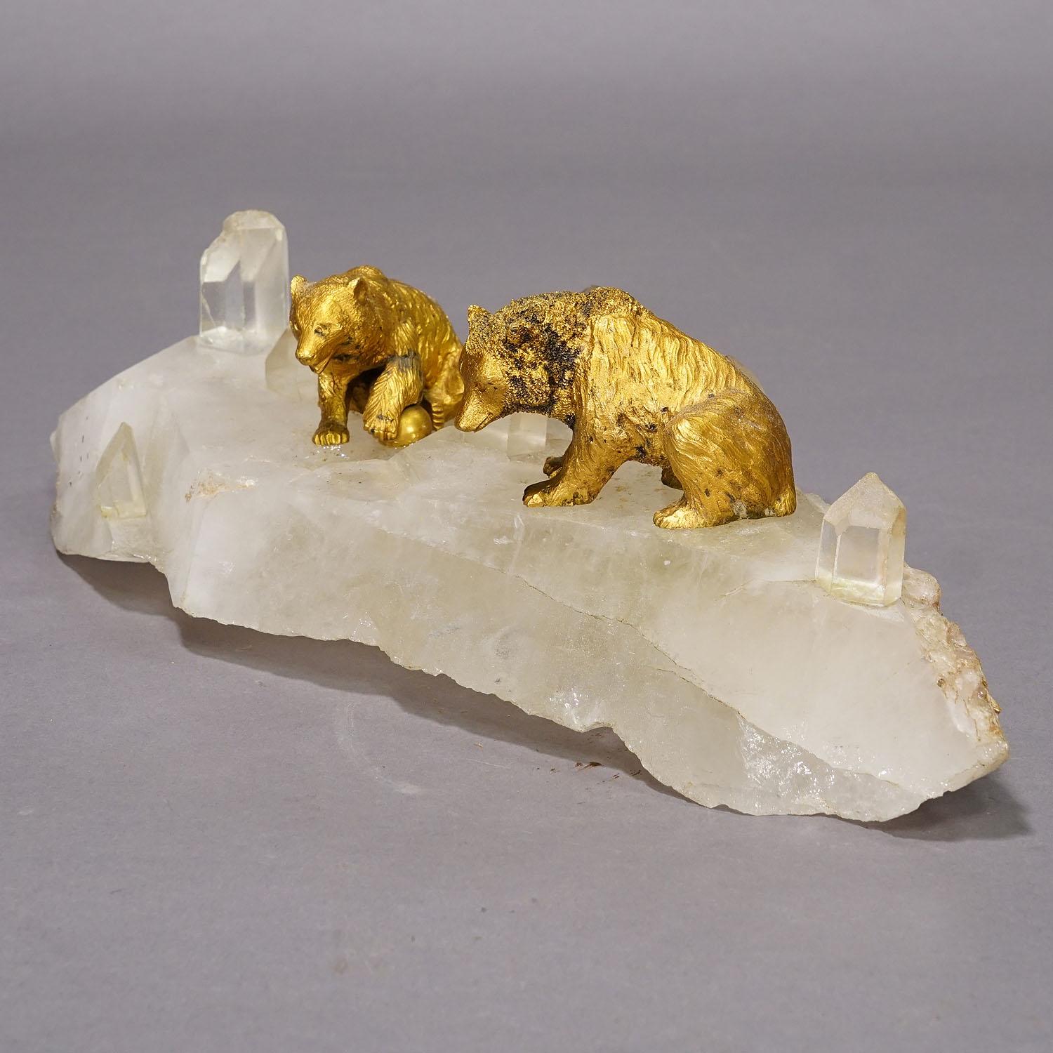 Paire d'ours en bronze ancien de Vienne sur une roche en cristal Bon état - En vente à Berghuelen, DE