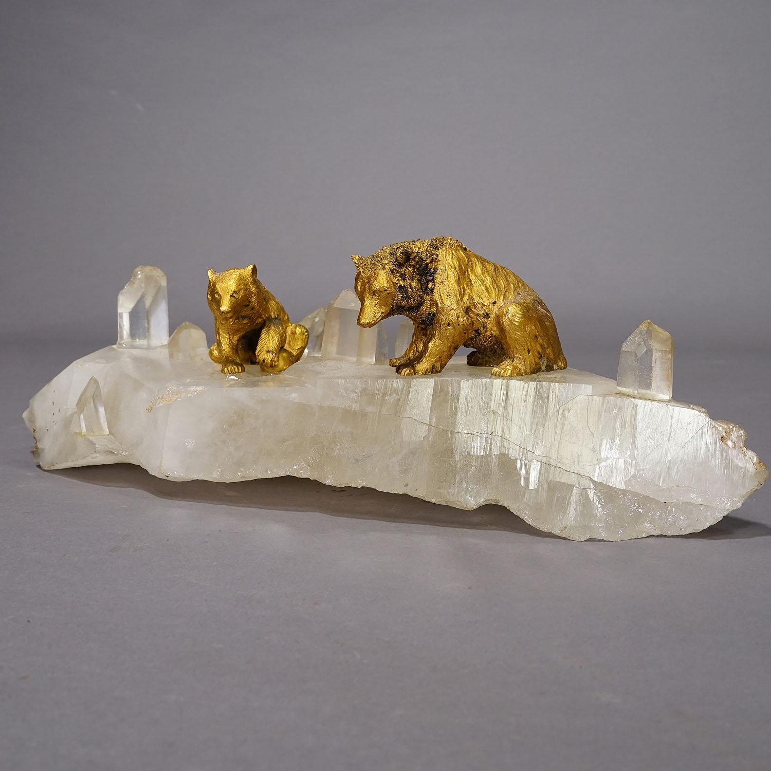 Paire d'ours en bronze ancien de Vienne sur une roche en cristal en vente 1