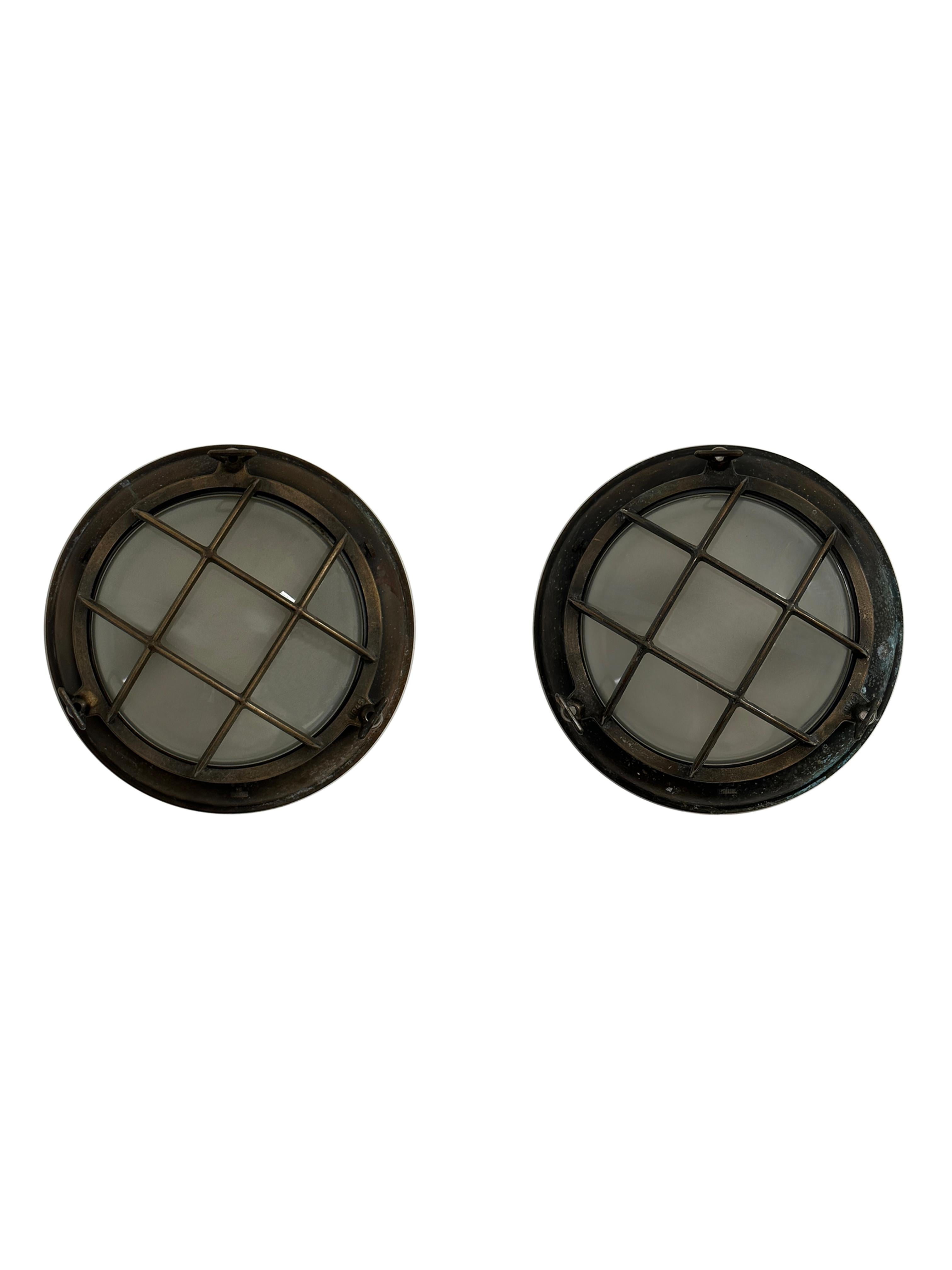 Pair Antique Vintage Industrial Brass Convex Glass Military Maritime Wall Light In Fair Condition For Sale In Sale, GB