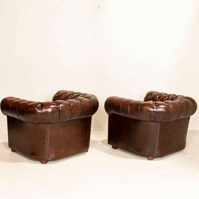 Vintage Leather English Chesterfield Club Chairs In Good Condition In Round Top, TX