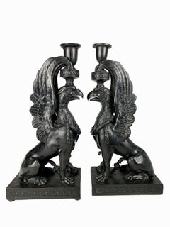 Paire de griffons anciens en basalte noir de Wedgwood Angleterre Circa 1865