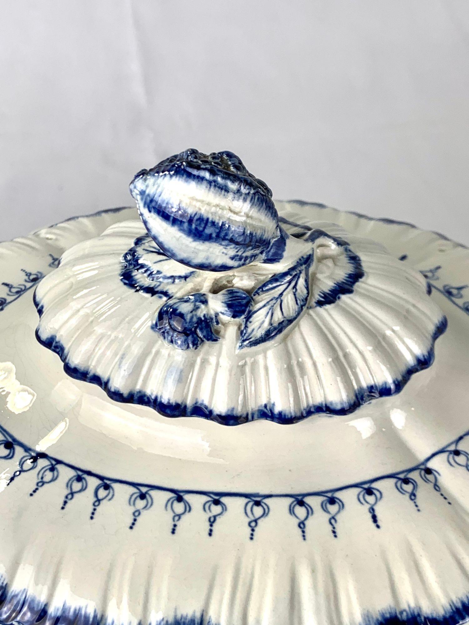 English Pair Antique Wedgwood Blue and White Soup Tureens Mared Pattern Circa 1840 For Sale