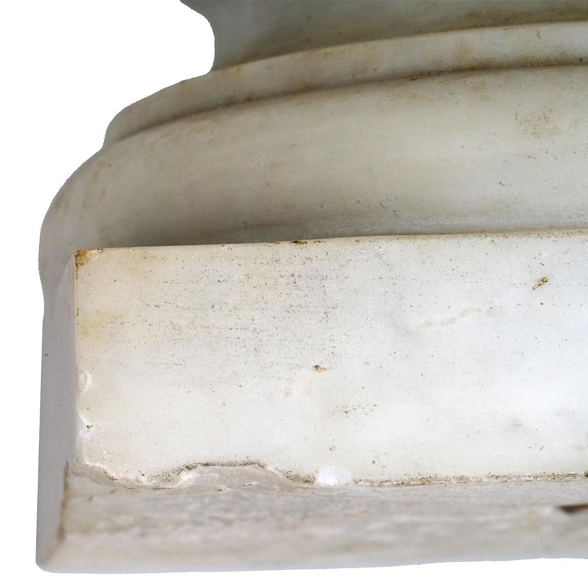 Paar antike Säulen-Tischlampen aus weißem Marmor in Säulenform im Angebot 4
