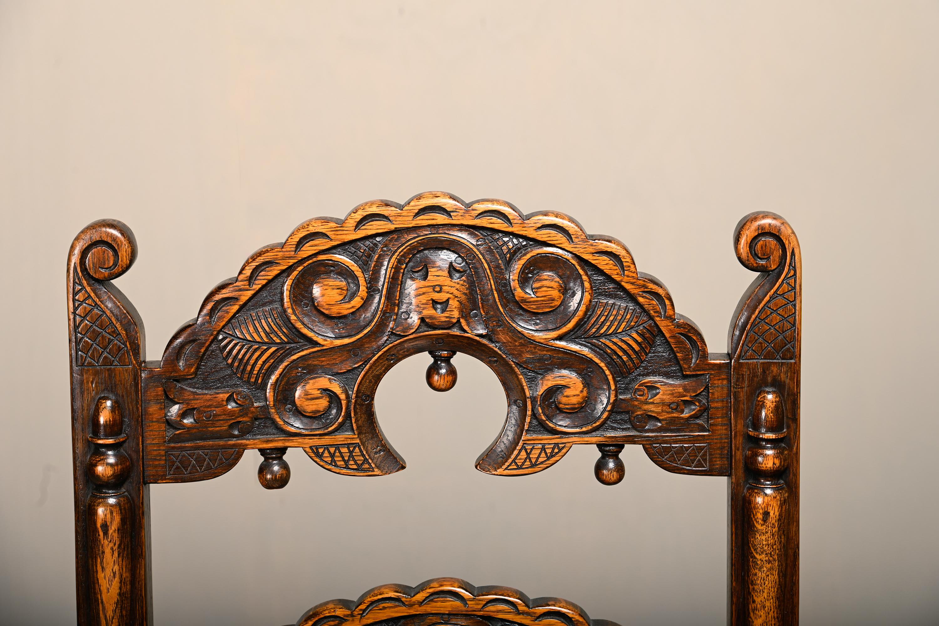 Pair Antique Yorkshire Back Stools / Side Chairs solid Oak, England 18th Century For Sale 2