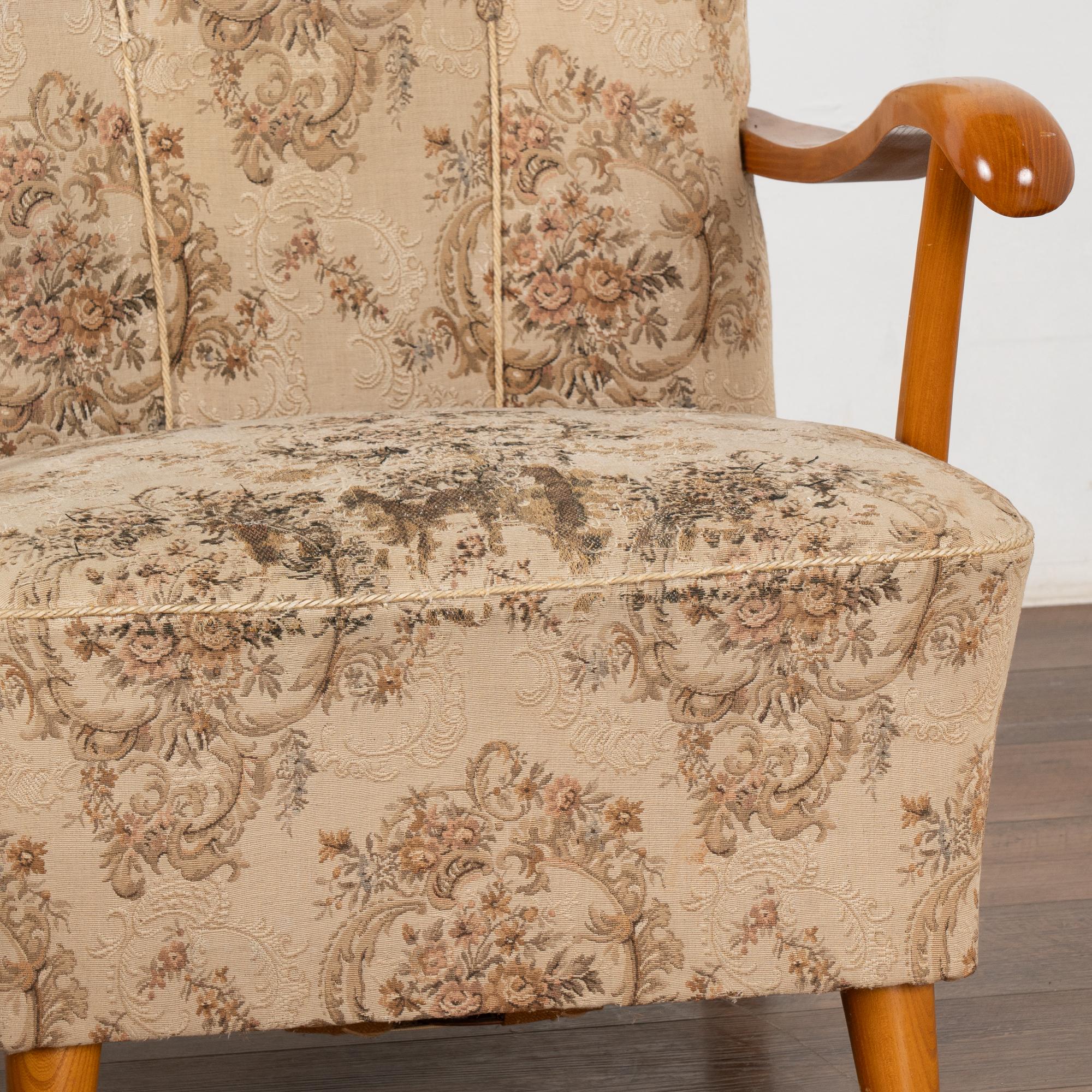 Coppia di poltrone provenienti dalla Danimarca, circa 1940-60 in vendita 1