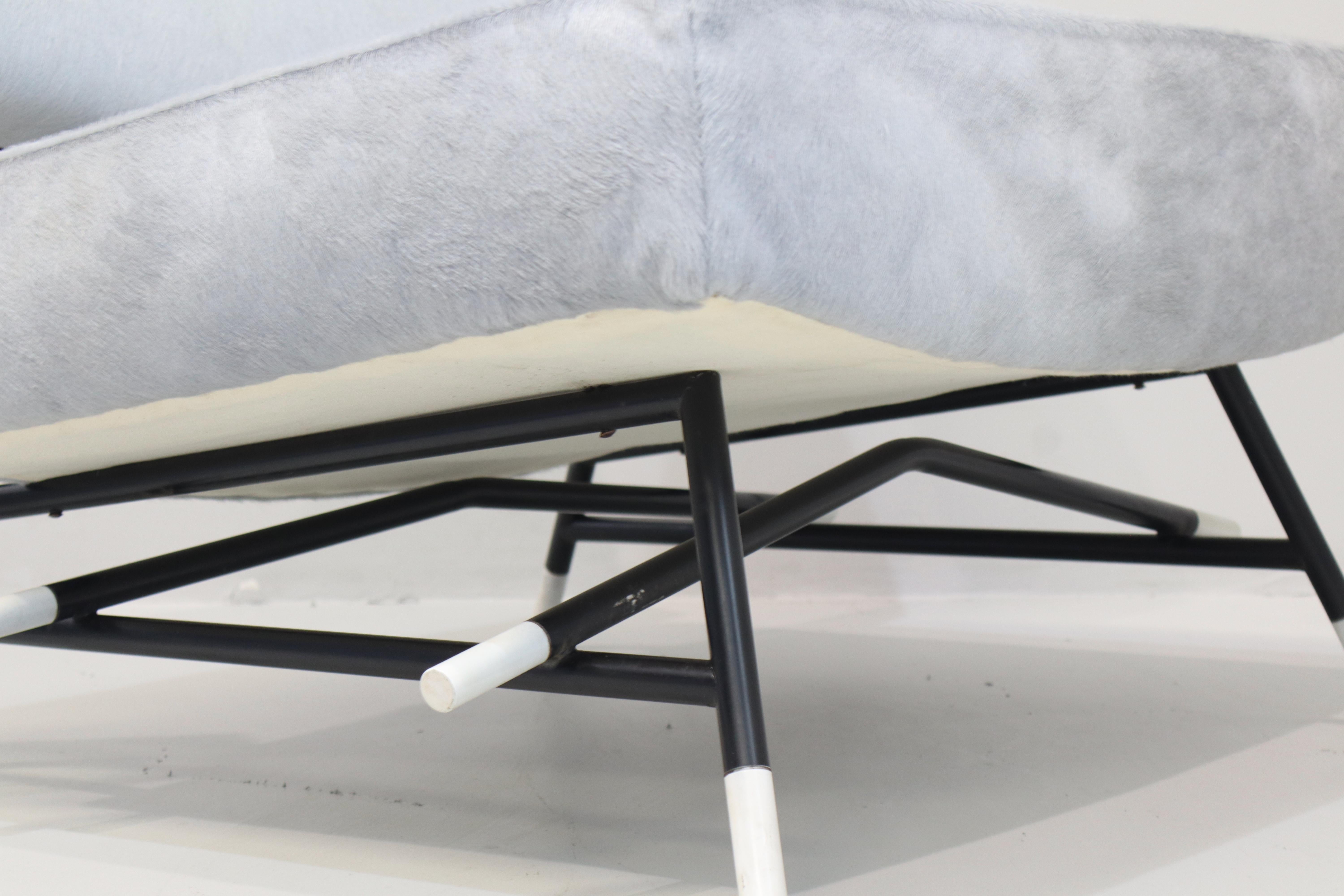 Coppia di poltrone Ico Parisi per Cassina, metà del secolo scorso, 