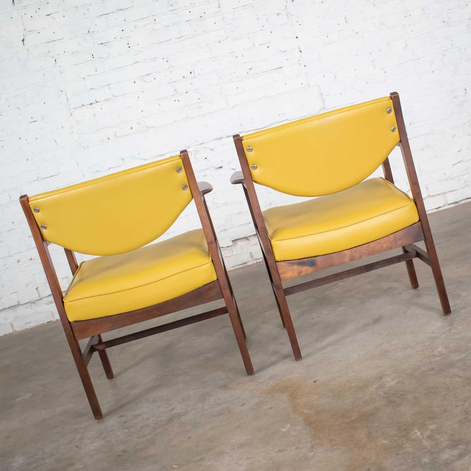 American Pair of Armchairs MCM Gold Faux Leather & Walnut by Madison Furniture Industries