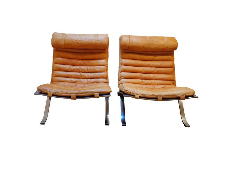 Pair Arne Norell ‘Ari’ Lounge Chair in Natural-Cognac Leather 1960s Scandinavian In Good Condition For Sale In Amsterdam, NL