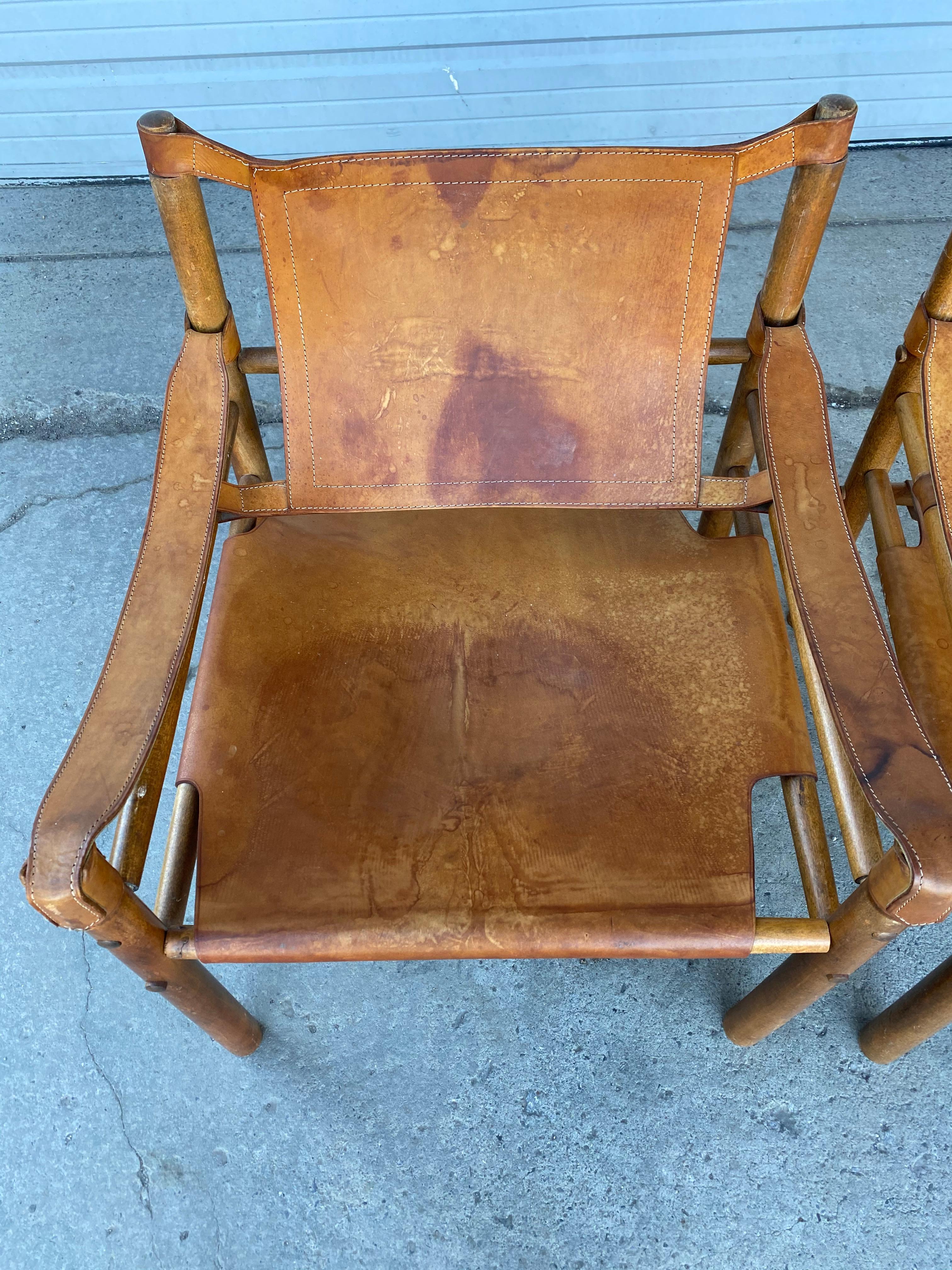 Pair of Arne Norell Sirocco Safari Chairs, 1960s In Distressed Condition In Buffalo, NY