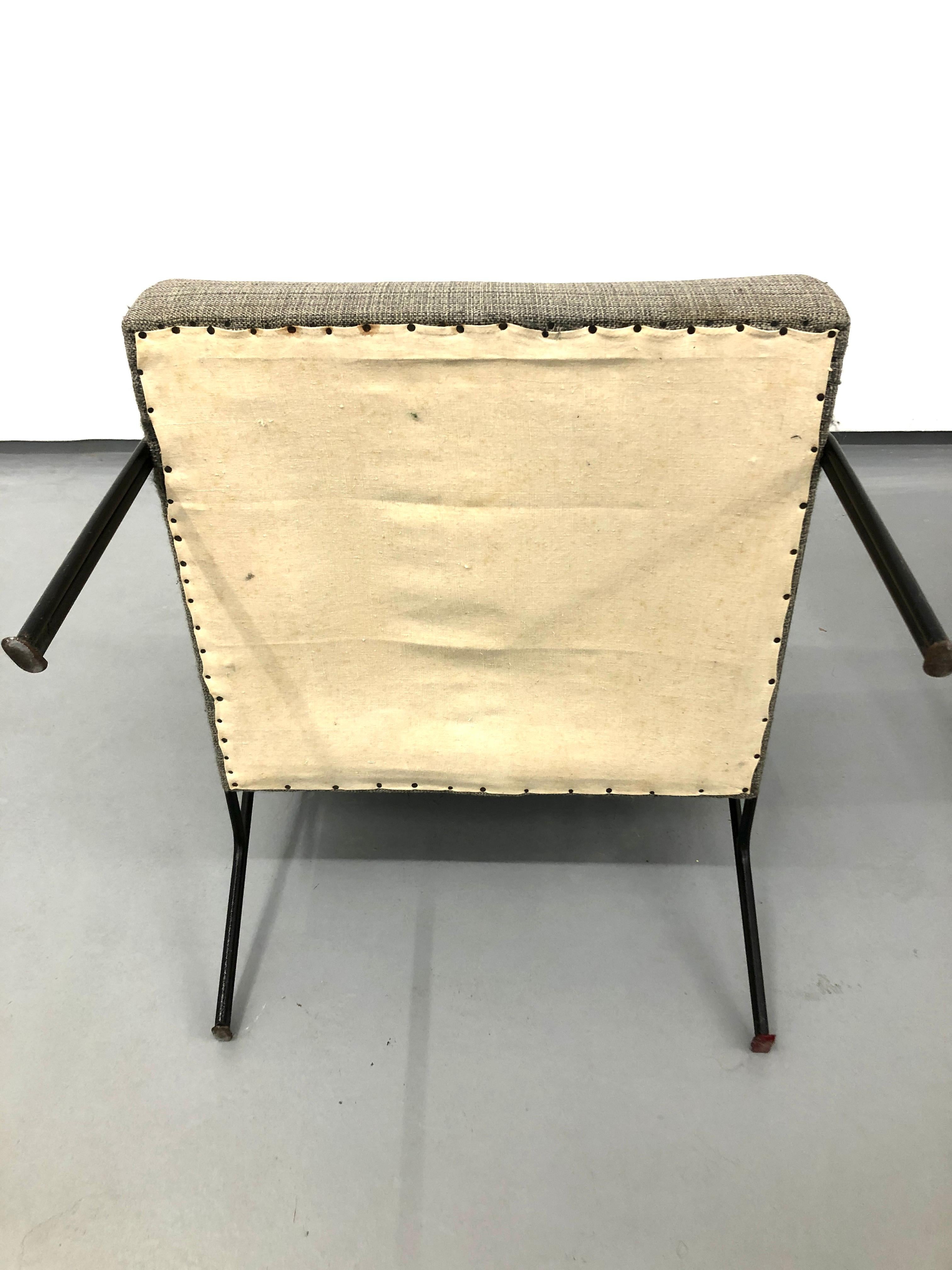  A.R.P. Armchair in Steel and Fabric by Pierre Guariche, Airborne, 1953 For Sale 2