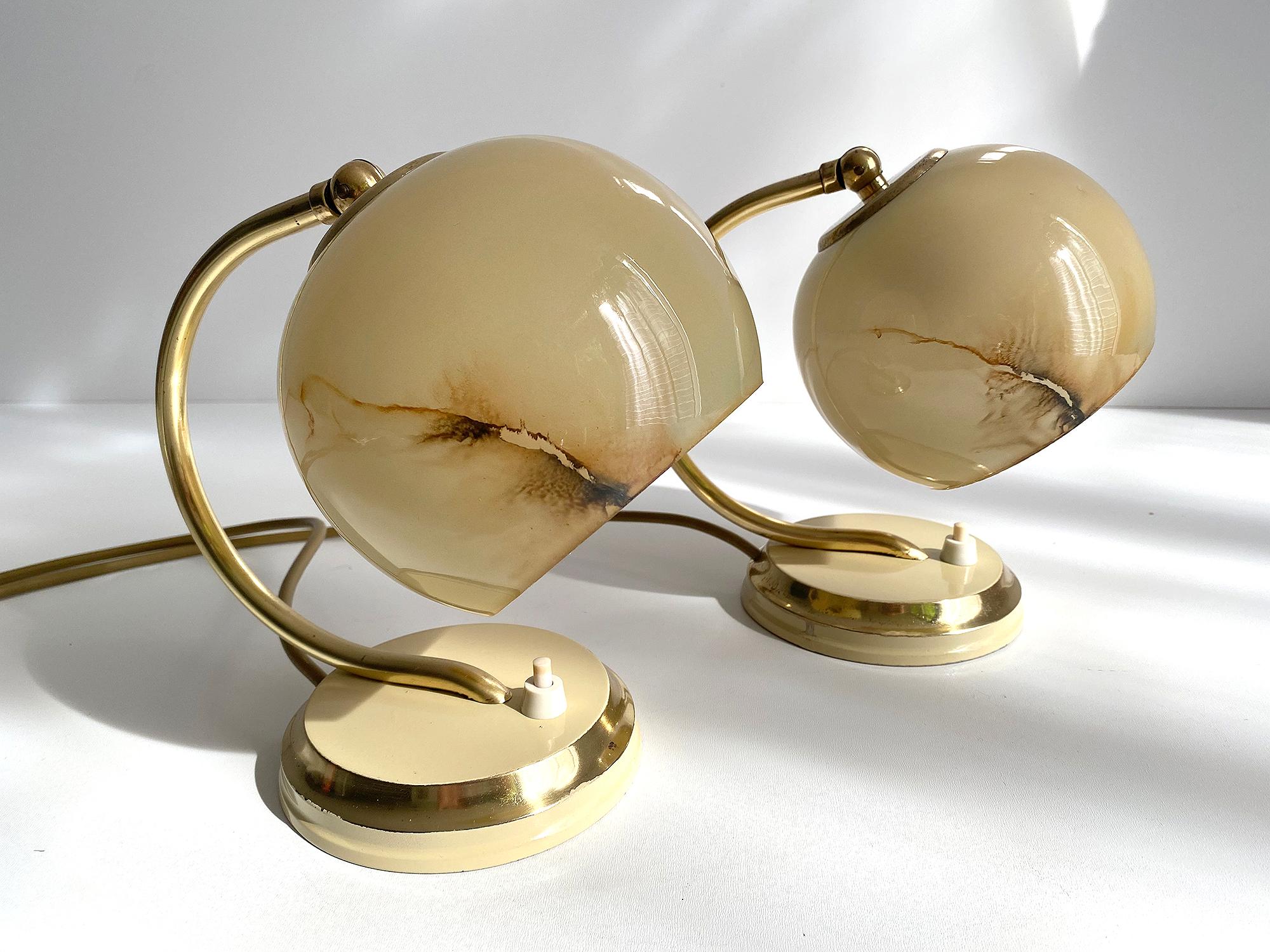 French Pair of 1930s Art Deco Bauhaus Table Lamps Lights, Opaline Marble Glass  Brass For Sale