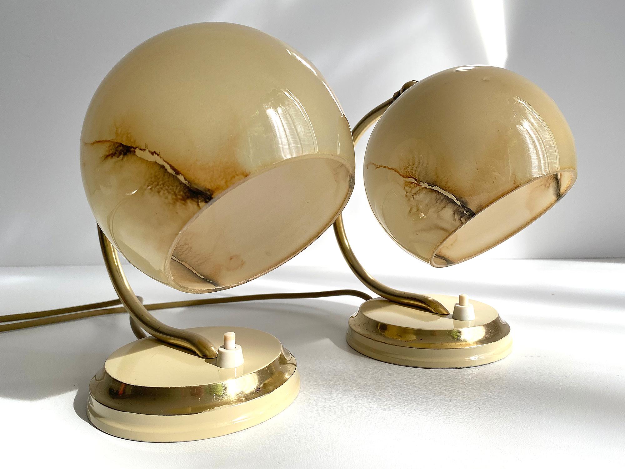 Mid-20th Century Pair of 1930s Art Deco Bauhaus Table Lamps Lights, Opaline Marble Glass  Brass For Sale