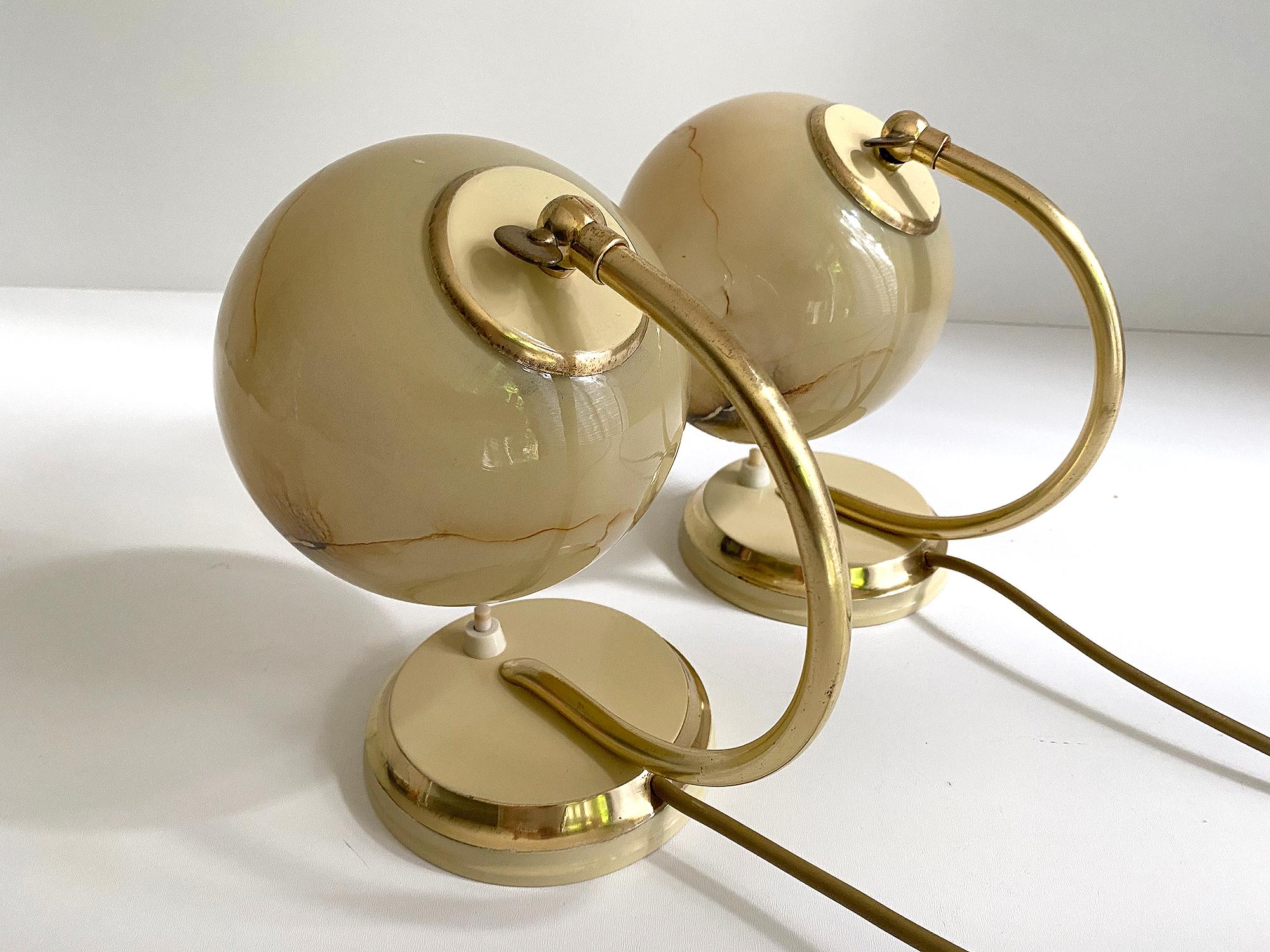 Pair of 1930s Art Deco Bauhaus Table Lamps Lights, Opaline Marble Glass  Brass For Sale 2
