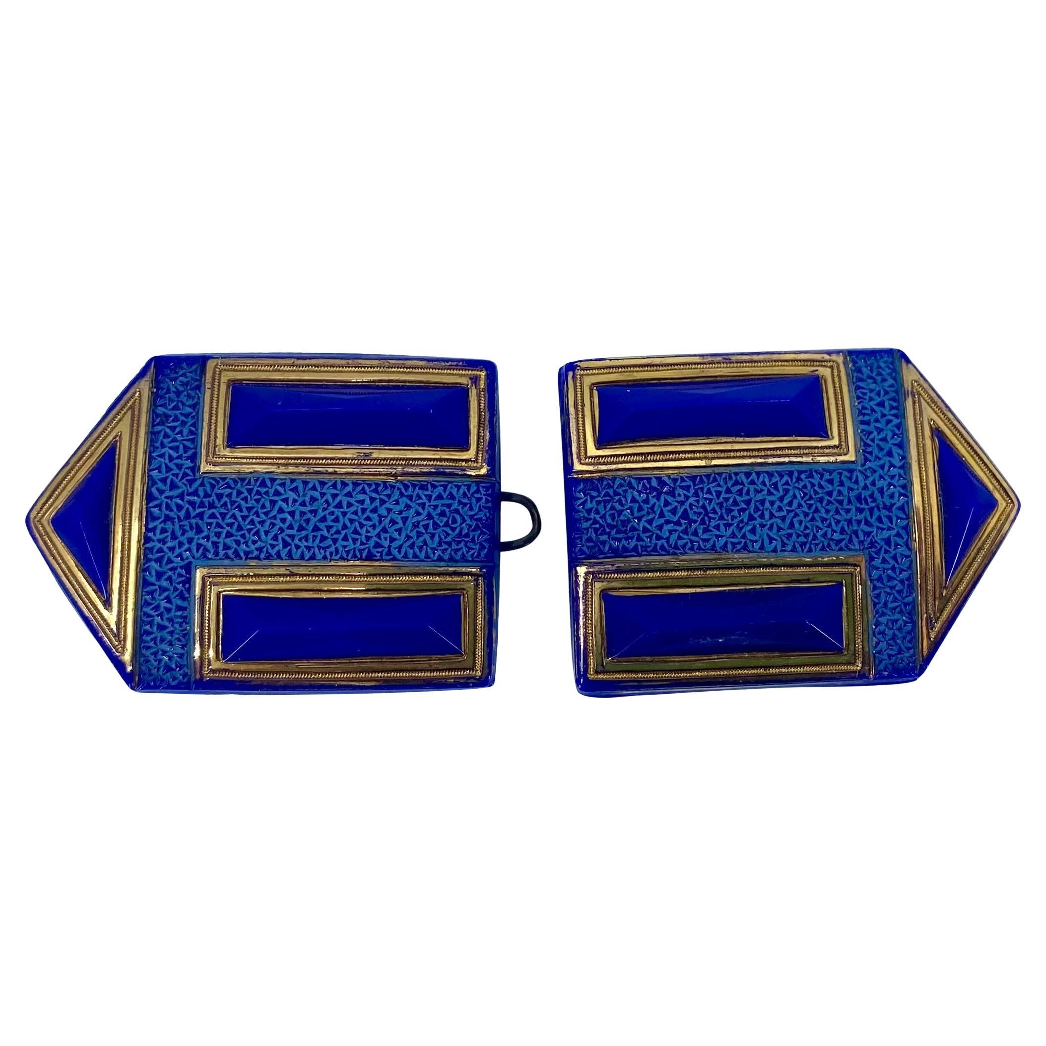 Paar blaue und goldene Glas-Emaille-Schnallen im Art-Deco-Stil im Angebot