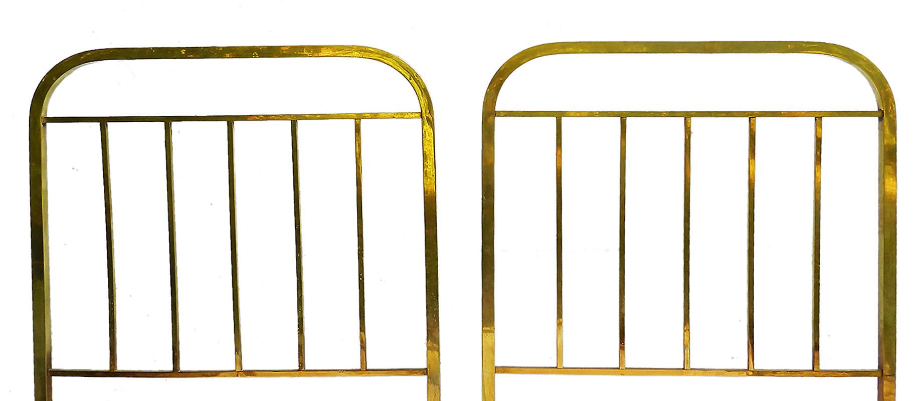 Pair of Art Deco Brass Beds Antique French Single Twin circa 1930 Makers Label In Good Condition In Mimizan, FR