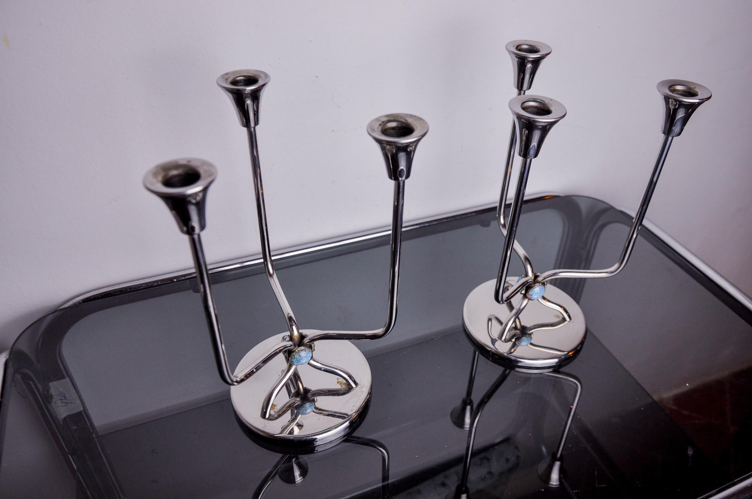 Pair art deco candlesticks in stainless steel 3 flames blue stones, Spain 1970 In Good Condition For Sale In BARCELONA, ES
