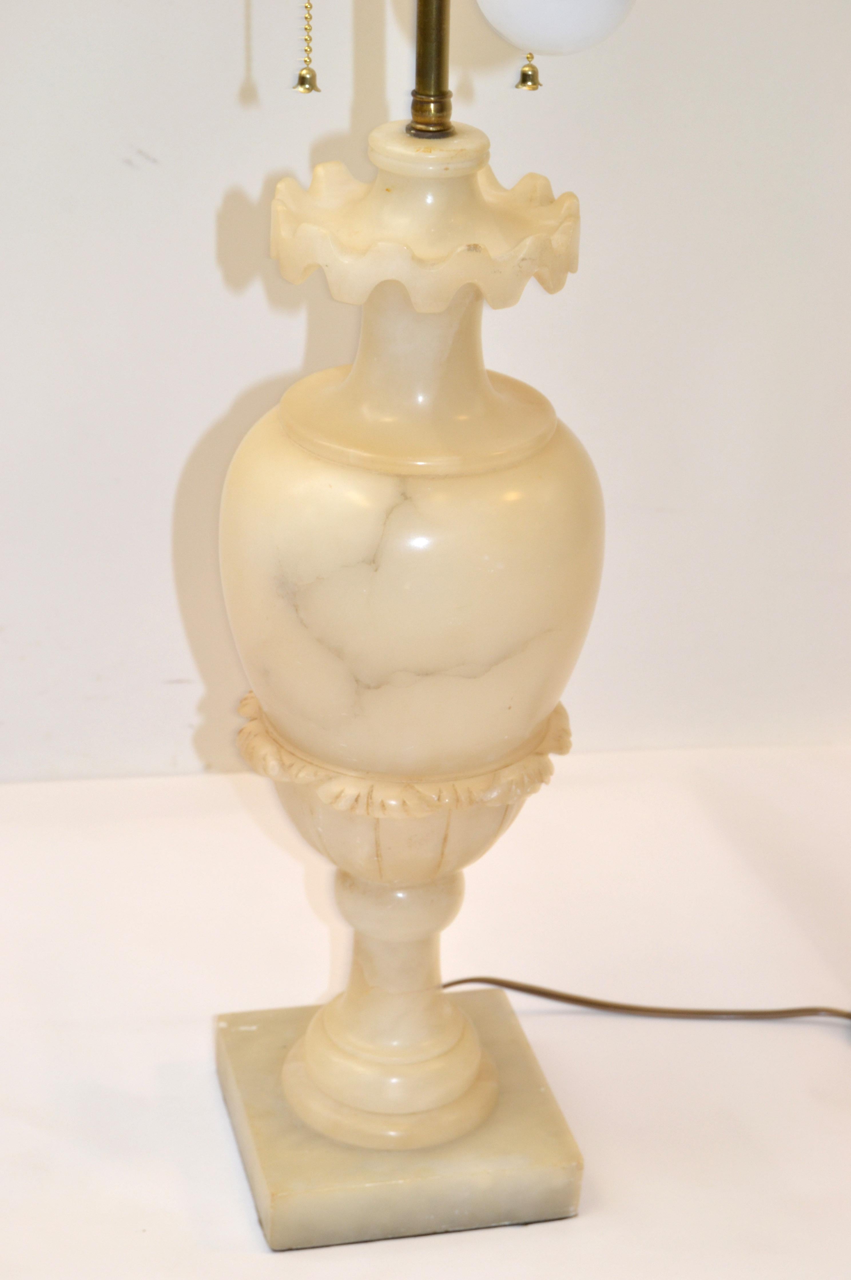 Pair Art Deco Hand-Carved Alabaster Urn Shape Table Lamps Brass Double Sockets For Sale 3